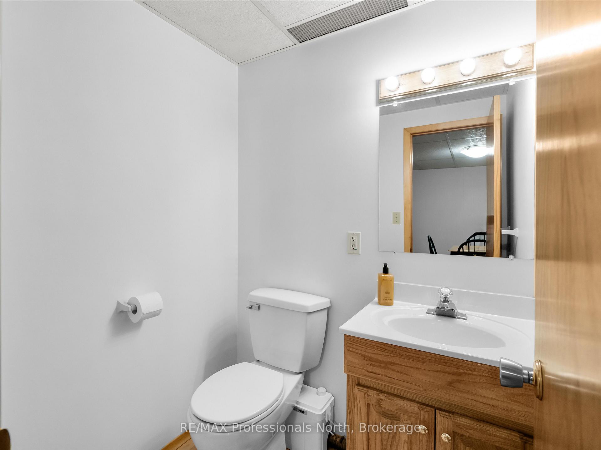 Photo 30 of 1166 Manitoba Street, Bracebridge, Monck (Bracebridge) — HOMEH