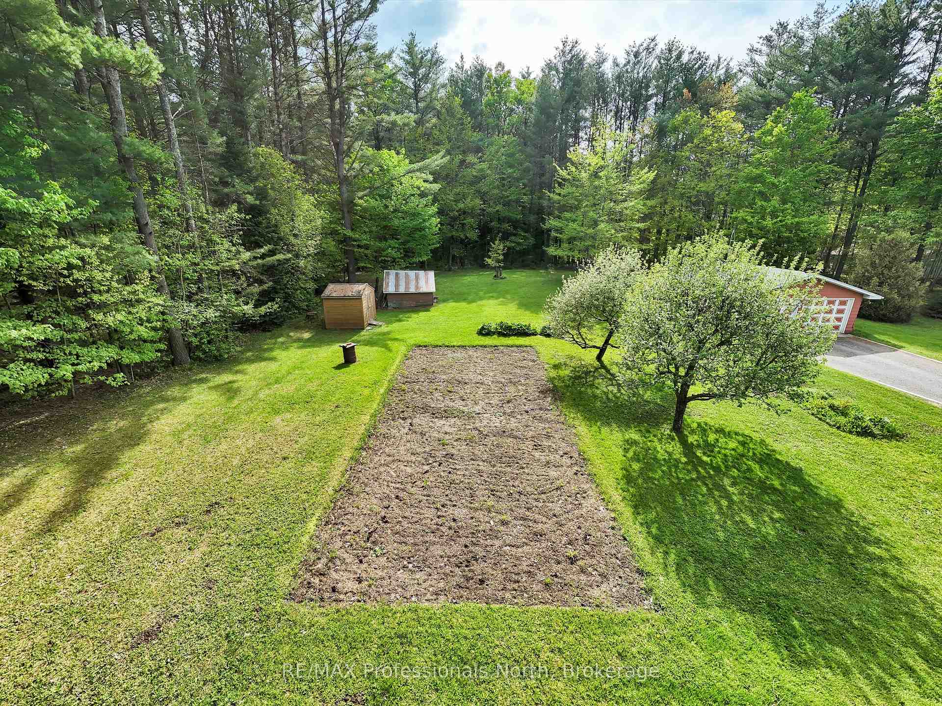 Photo 38 of 1166 Manitoba Street, Bracebridge, Monck (Bracebridge) — HOMEH