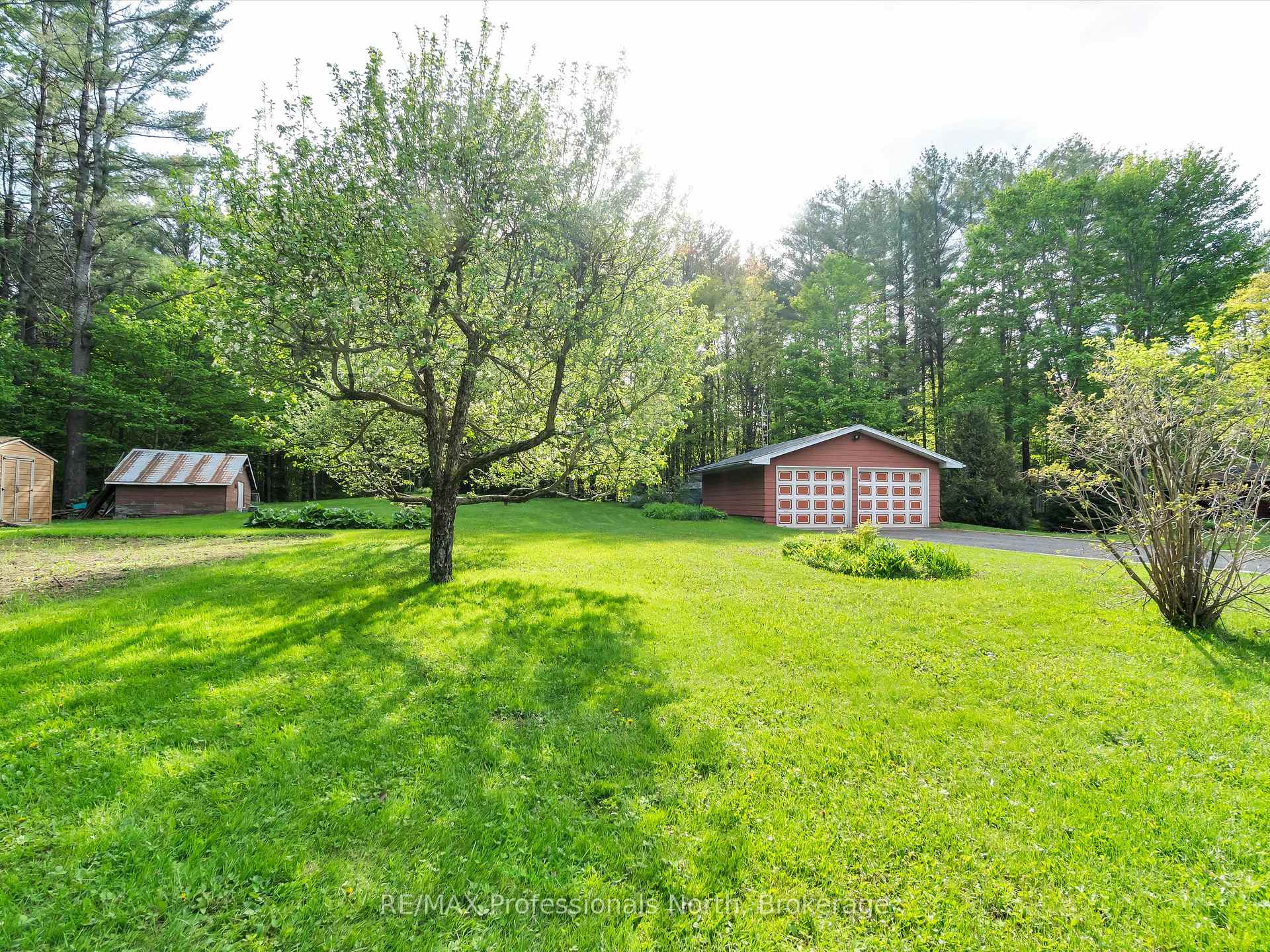 Photo 35 of 1166 Manitoba Street, Bracebridge, Monck (Bracebridge) — HOMEH