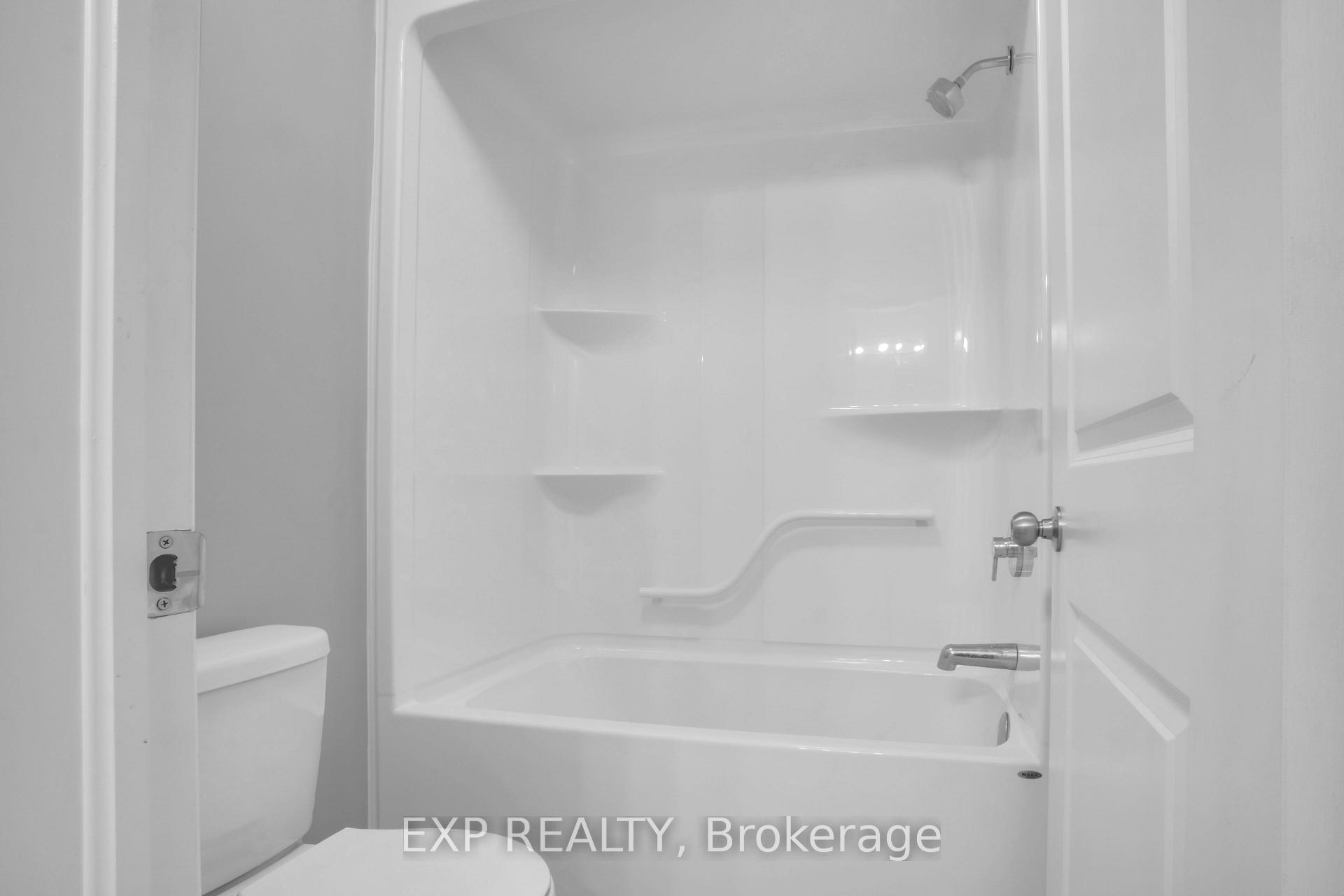Photo 15 of 220 Morton Street, Thorold, Allanburg/Thorold South — HOMEH