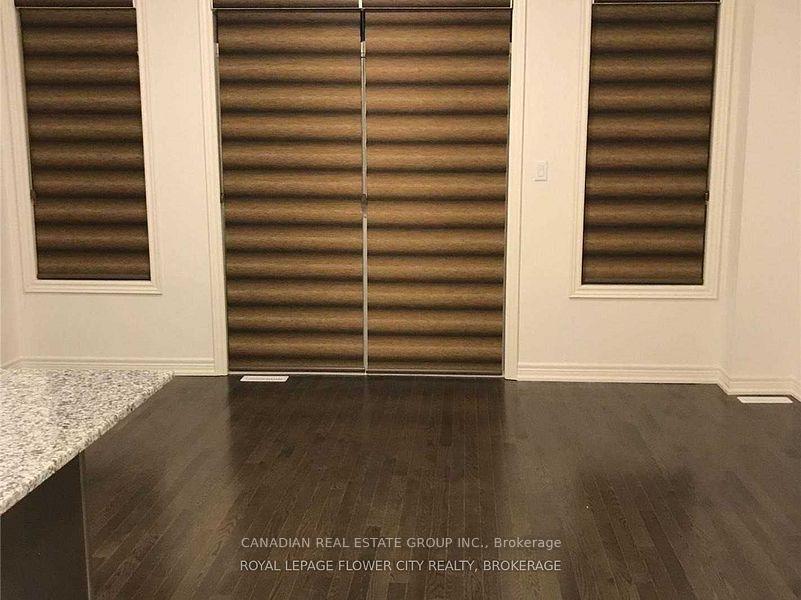 Photo 5 of 77 Adventura Road, Brampton, Northwest Brampton — HOMEH