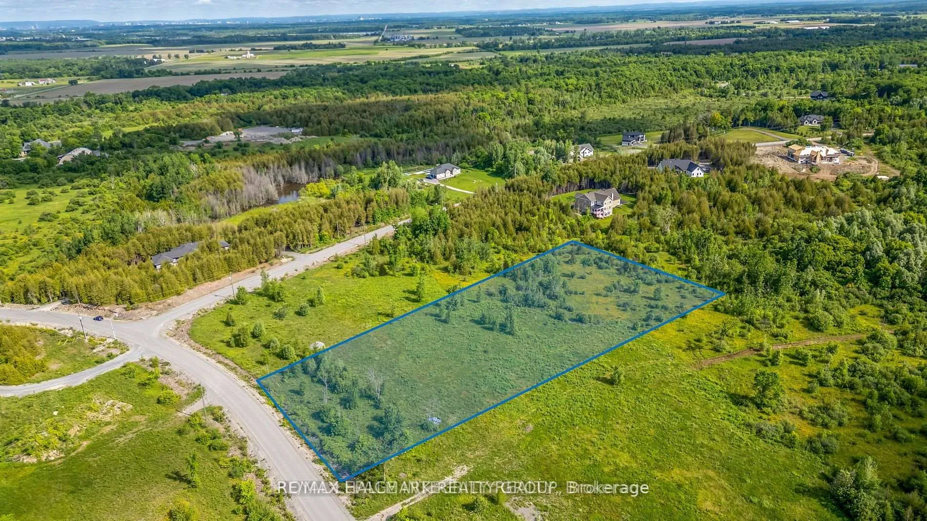 Photo 2 of 7891 Iveson Drive, Ottawa, Osgoode Twp North of Reg Rd 6 — HOMEH