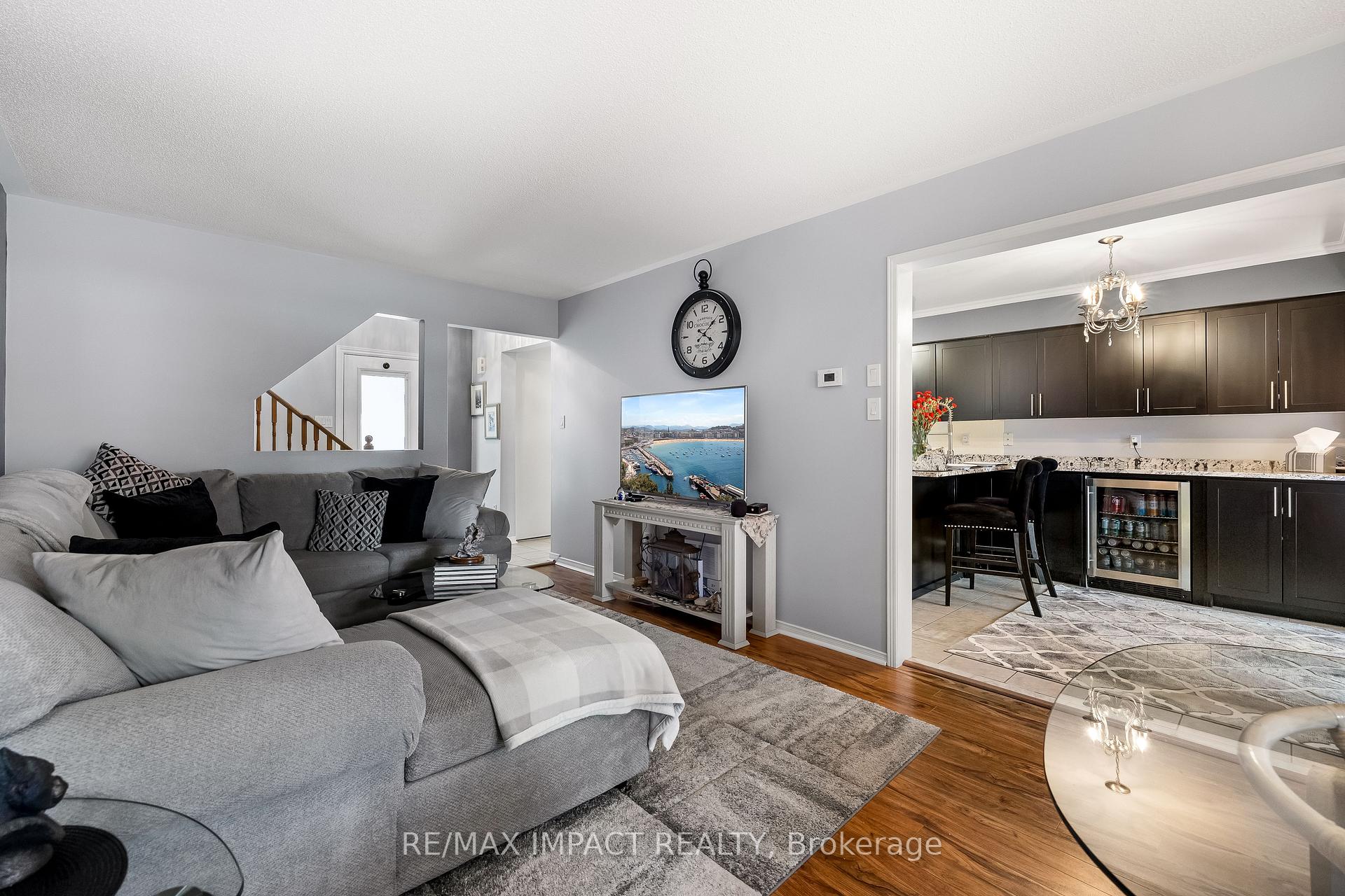 Photo 6 of 18 Steinway Drive, Scugog, Port Perry — HOMEH