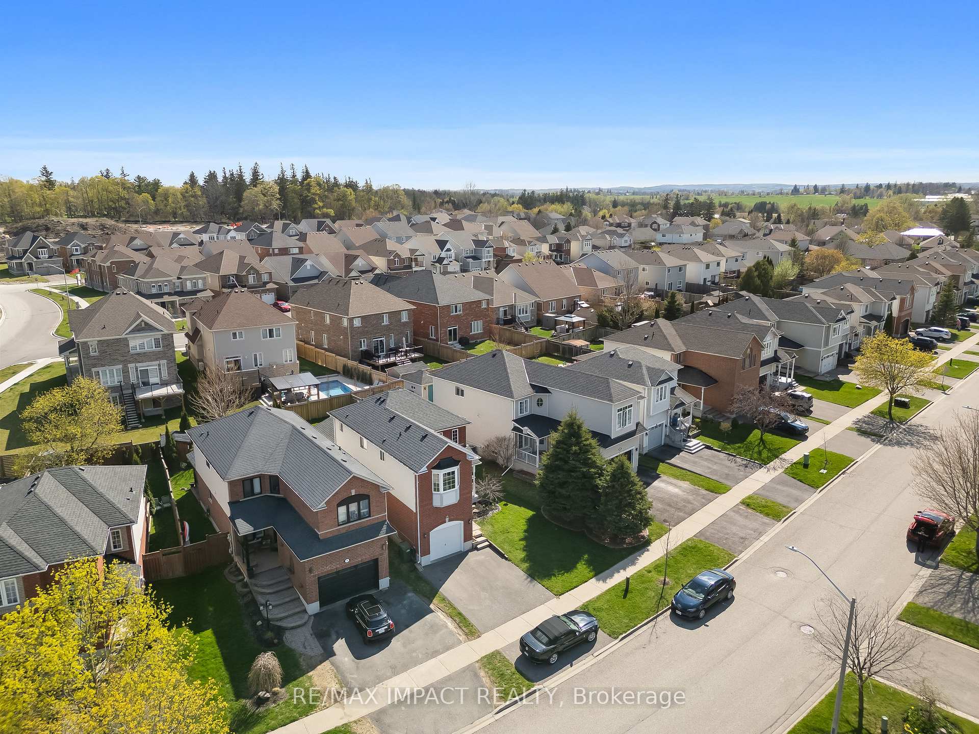 Photo 35 of 18 Steinway Drive, Scugog, Port Perry — HOMEH