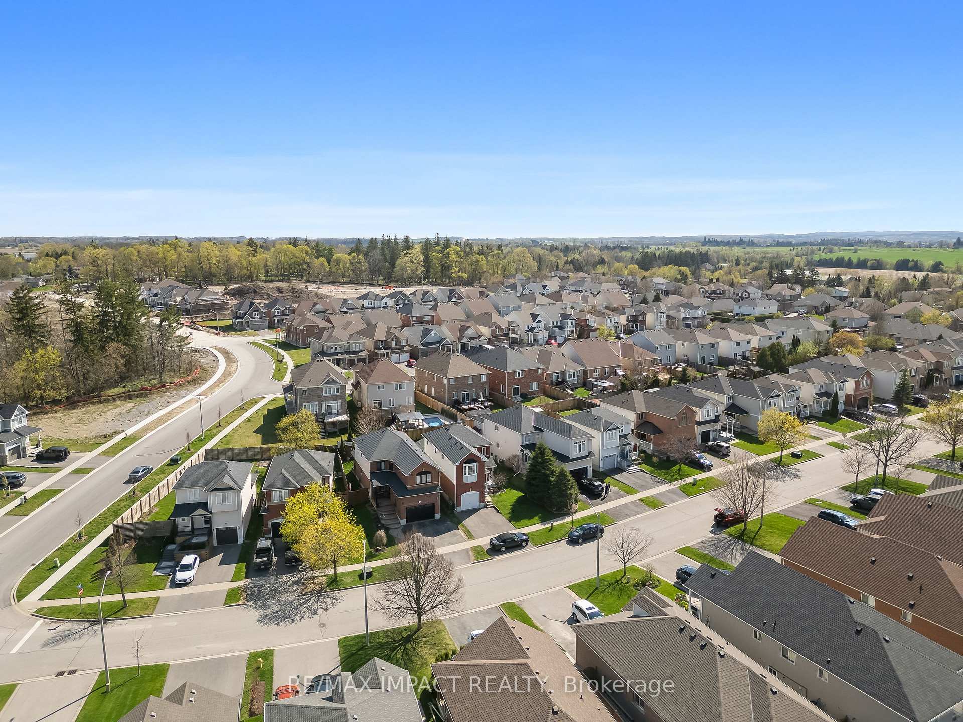 Photo 38 of 18 Steinway Drive, Scugog, Port Perry — HOMEH