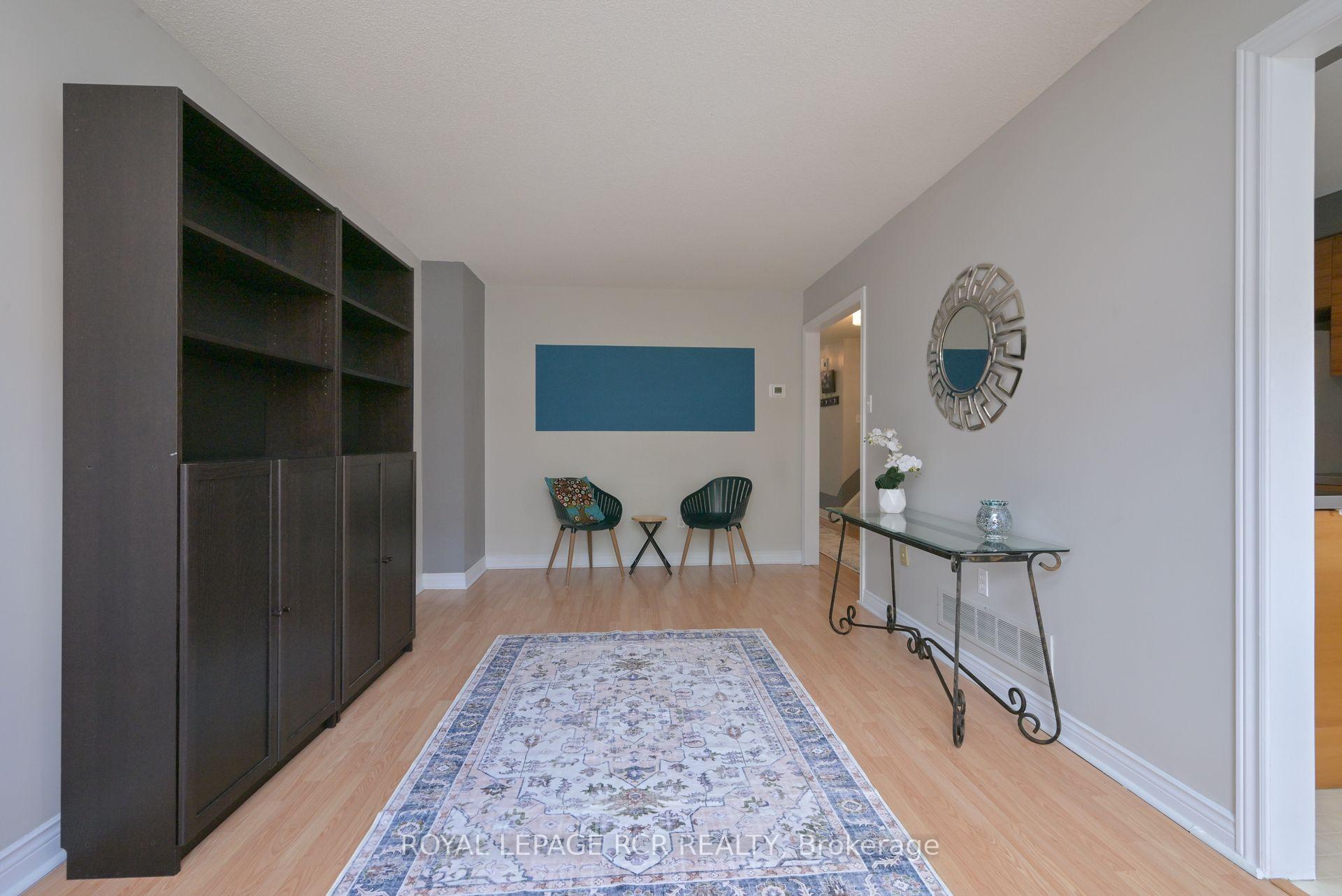 Photo 12 of 13 Wood Circle, Caledon, Bolton East — HOMEH
