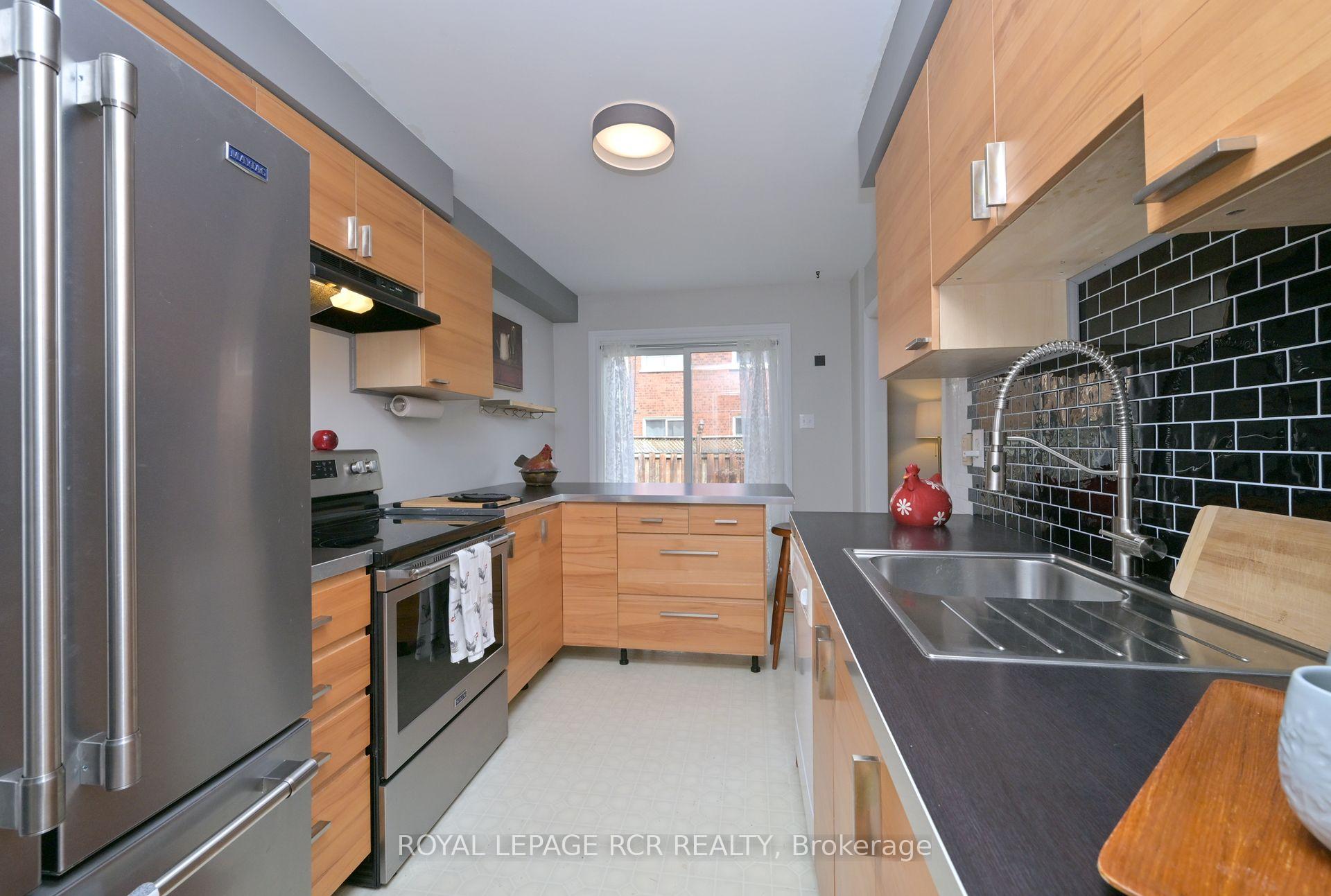 Photo 19 of 13 Wood Circle, Caledon, Bolton East — HOMEH