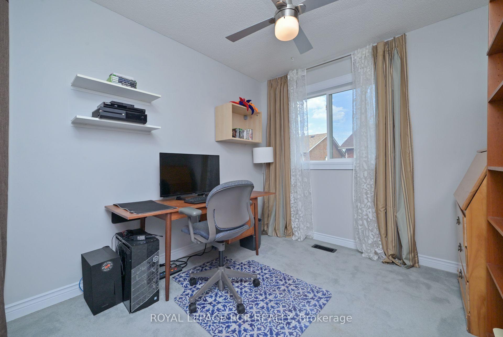 Photo 25 of 13 Wood Circle, Caledon, Bolton East — HOMEH