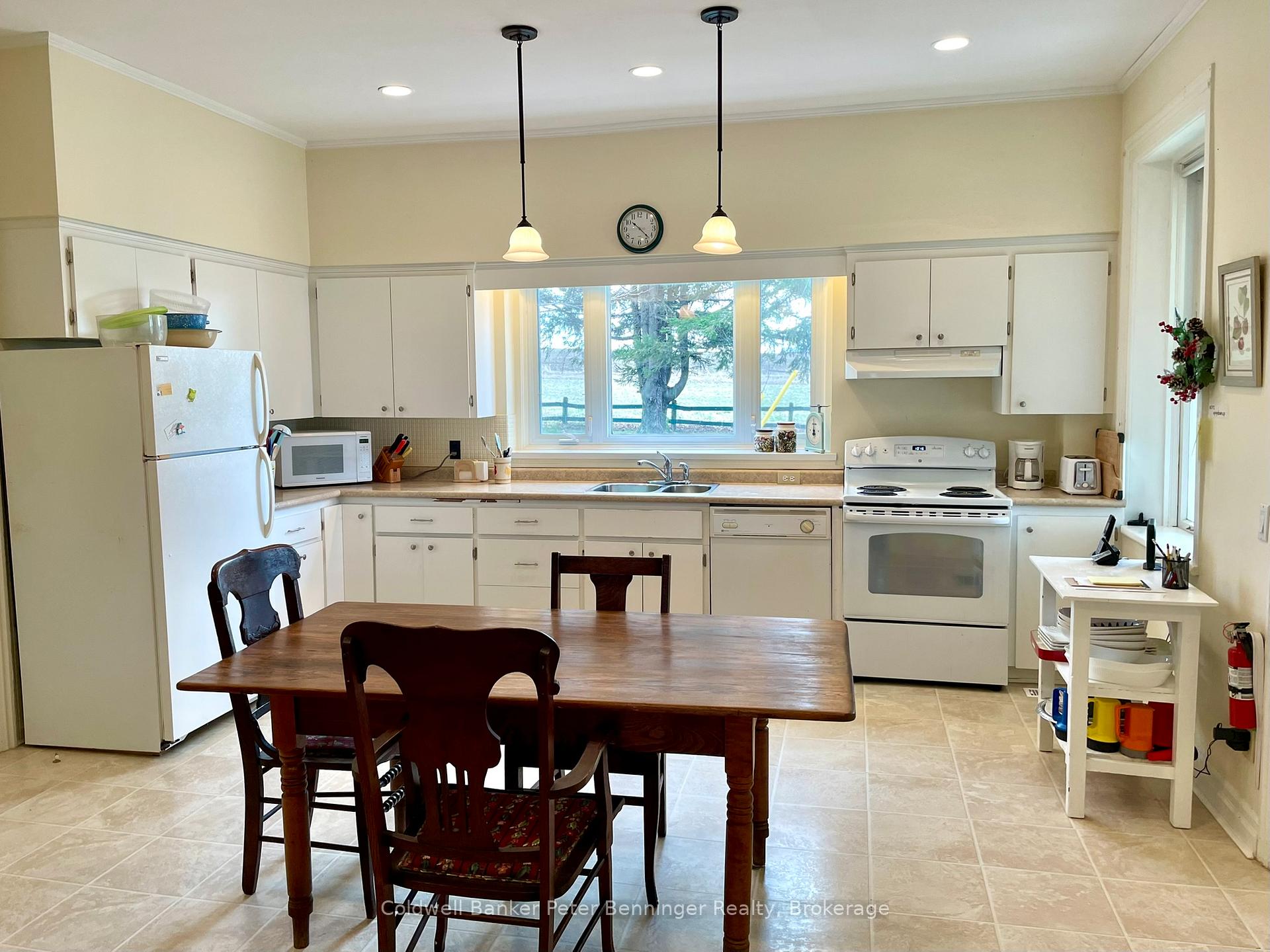 Photo 13 of 181463 12 Concession, West Grey — HOMEH