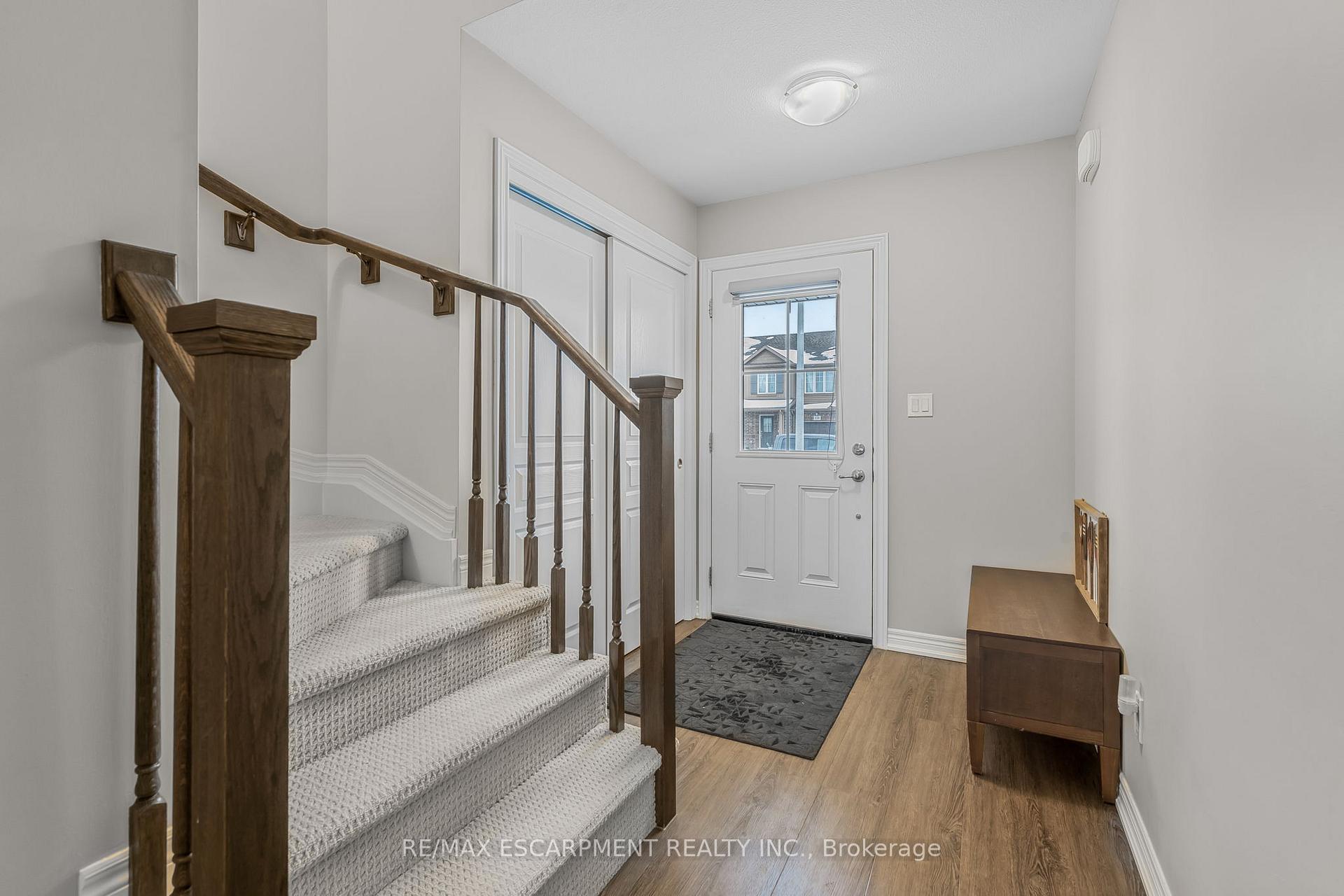 Photo 38 of 111 Heron Street, Welland, Coyle Creek — HOMEH