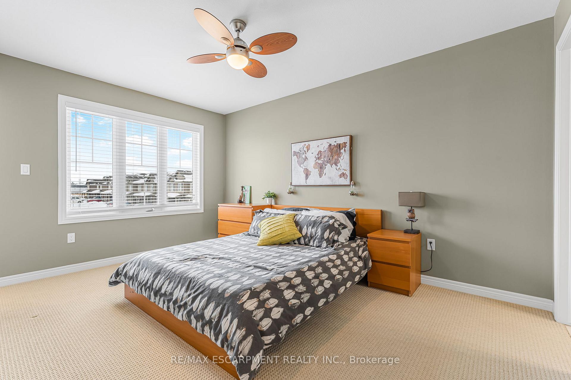 Photo 16 of 111 Heron Street, Welland, Coyle Creek — HOMEH