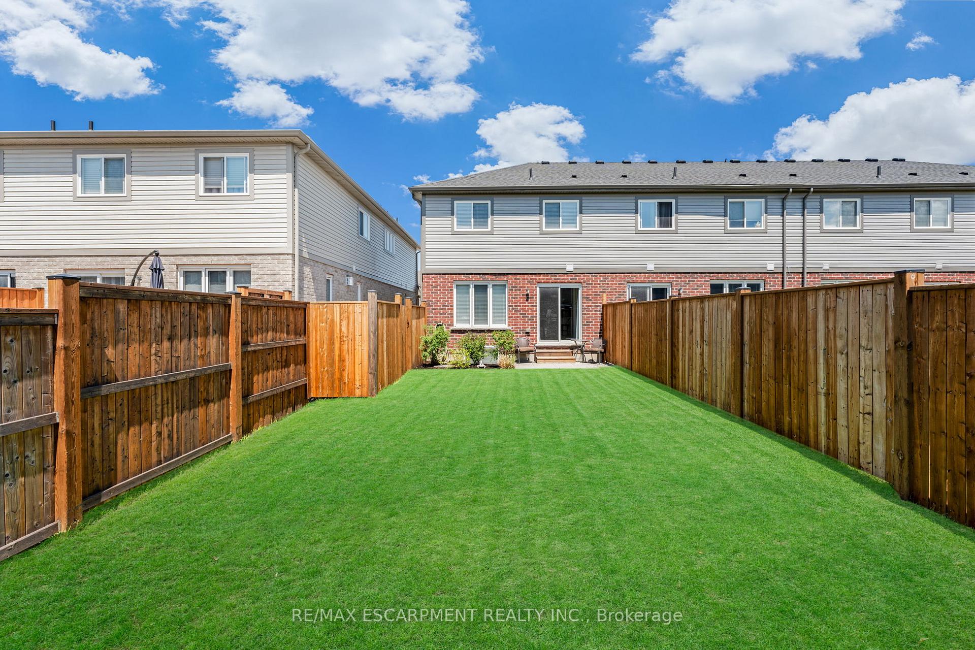 Photo 39 of 111 Heron Street, Welland, Coyle Creek — HOMEH