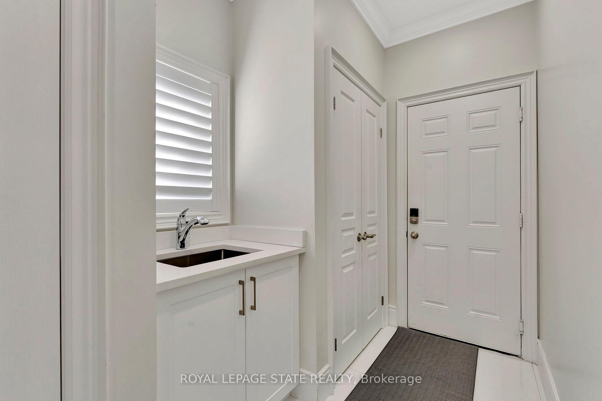 Photo 27 of 7 Bernini Court, Hamilton, Carpenter — HOMEH