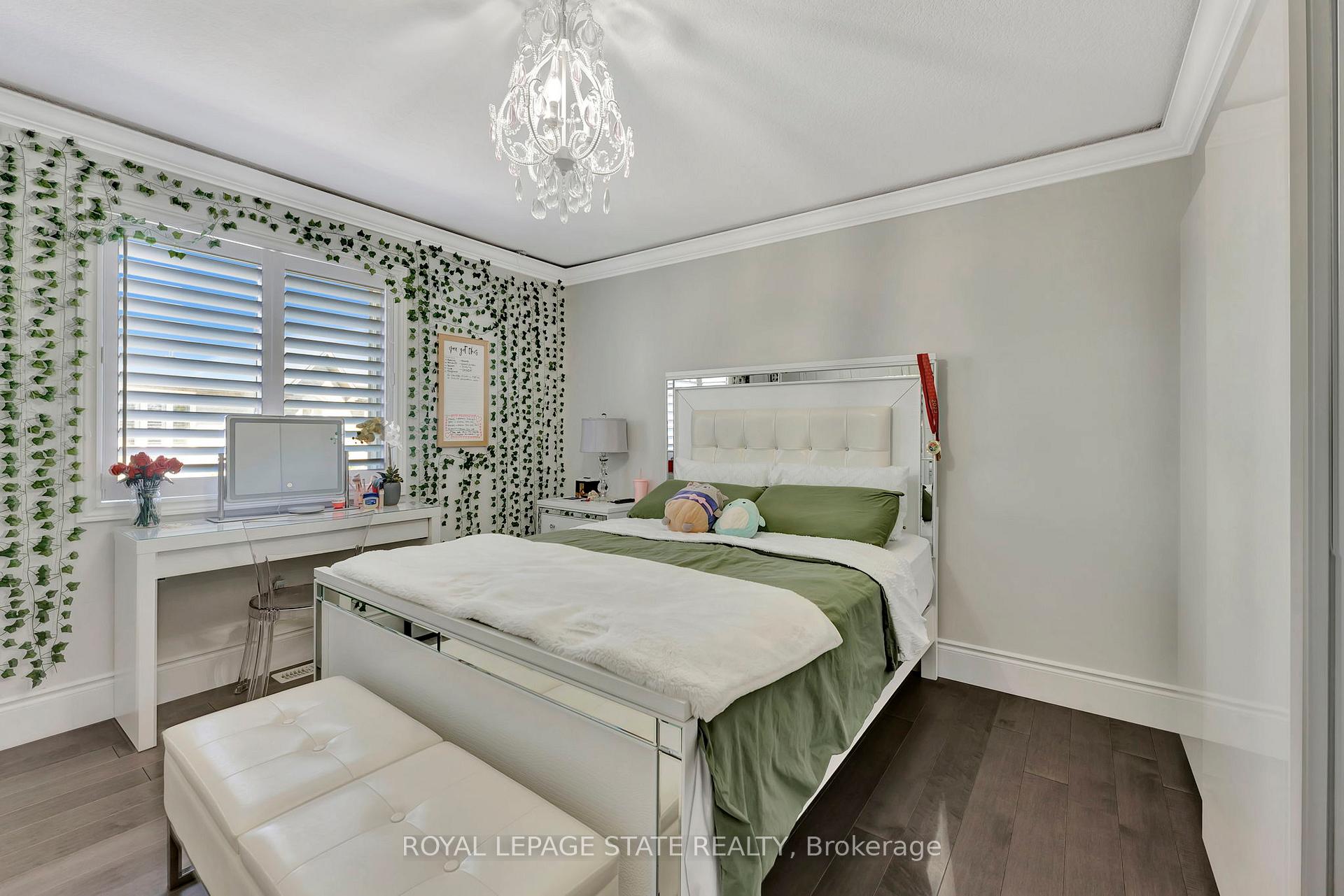 Photo 33 of 7 Bernini Court, Hamilton, Carpenter — HOMEH
