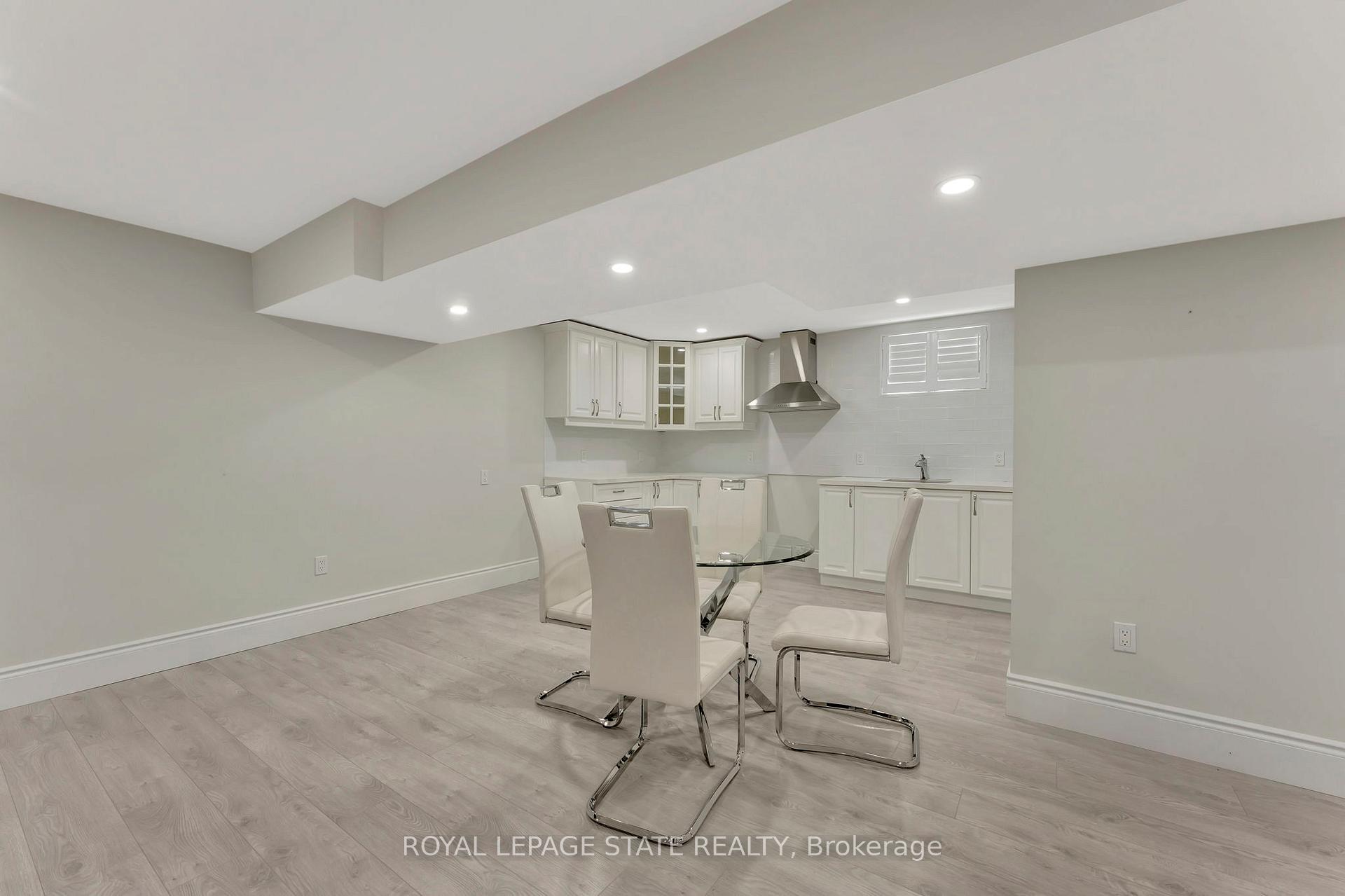 Photo 40 of 7 Bernini Court, Hamilton, Carpenter — HOMEH