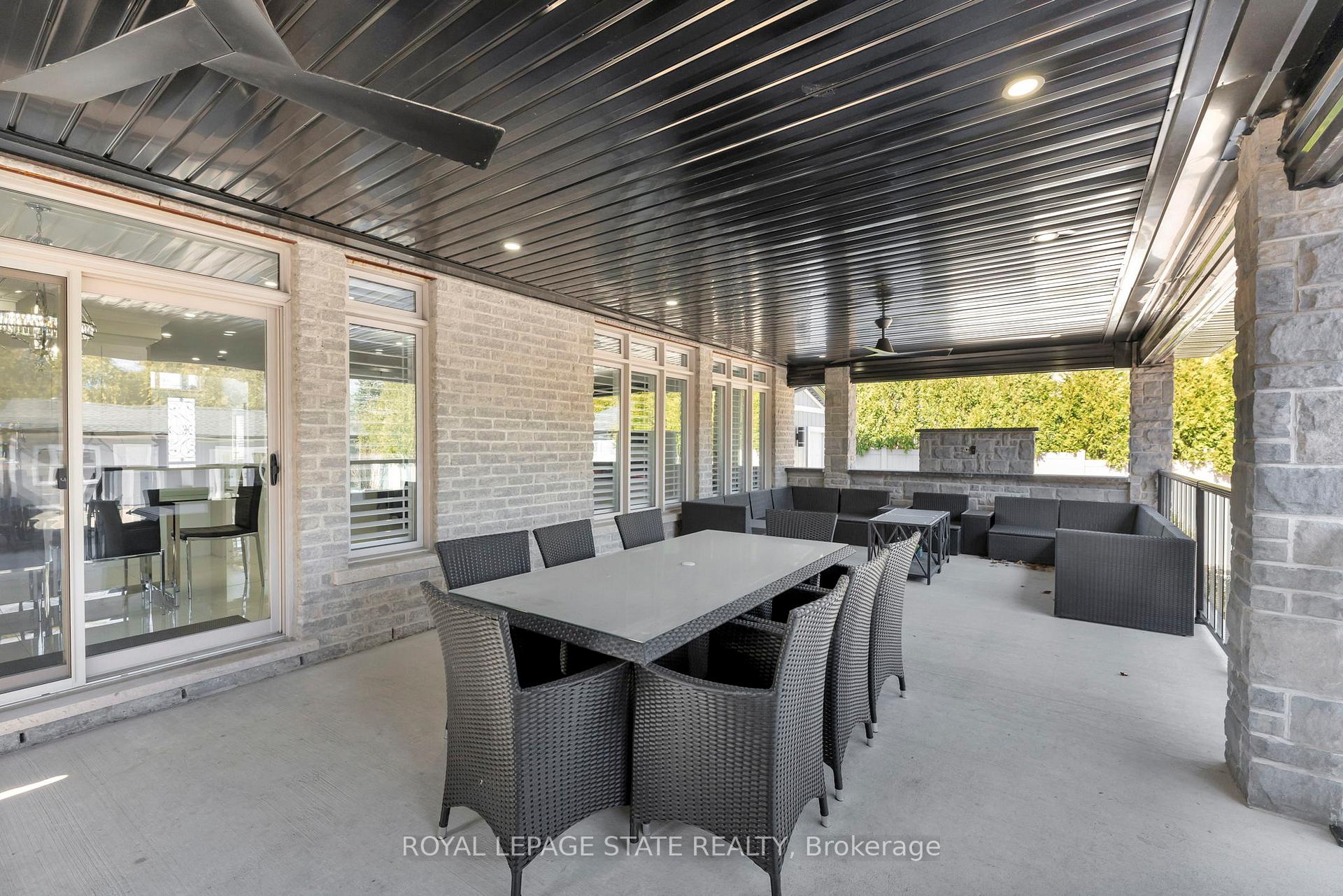 Photo 43 of 7 Bernini Court, Hamilton, Carpenter — HOMEH