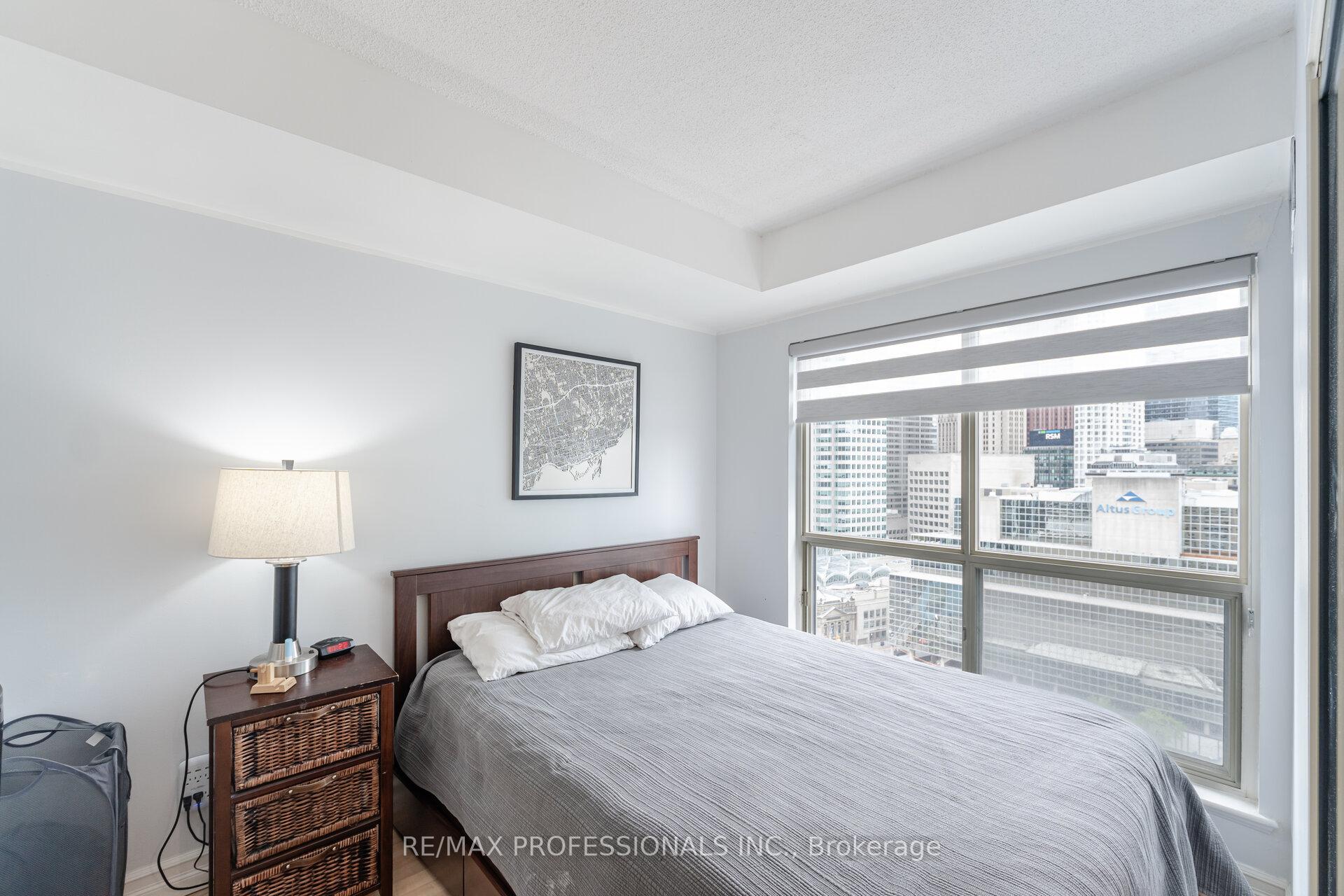 Photo 24 of Unit 2211, 25 The Esplanade, Toronto, Waterfront Communities — HOMEH