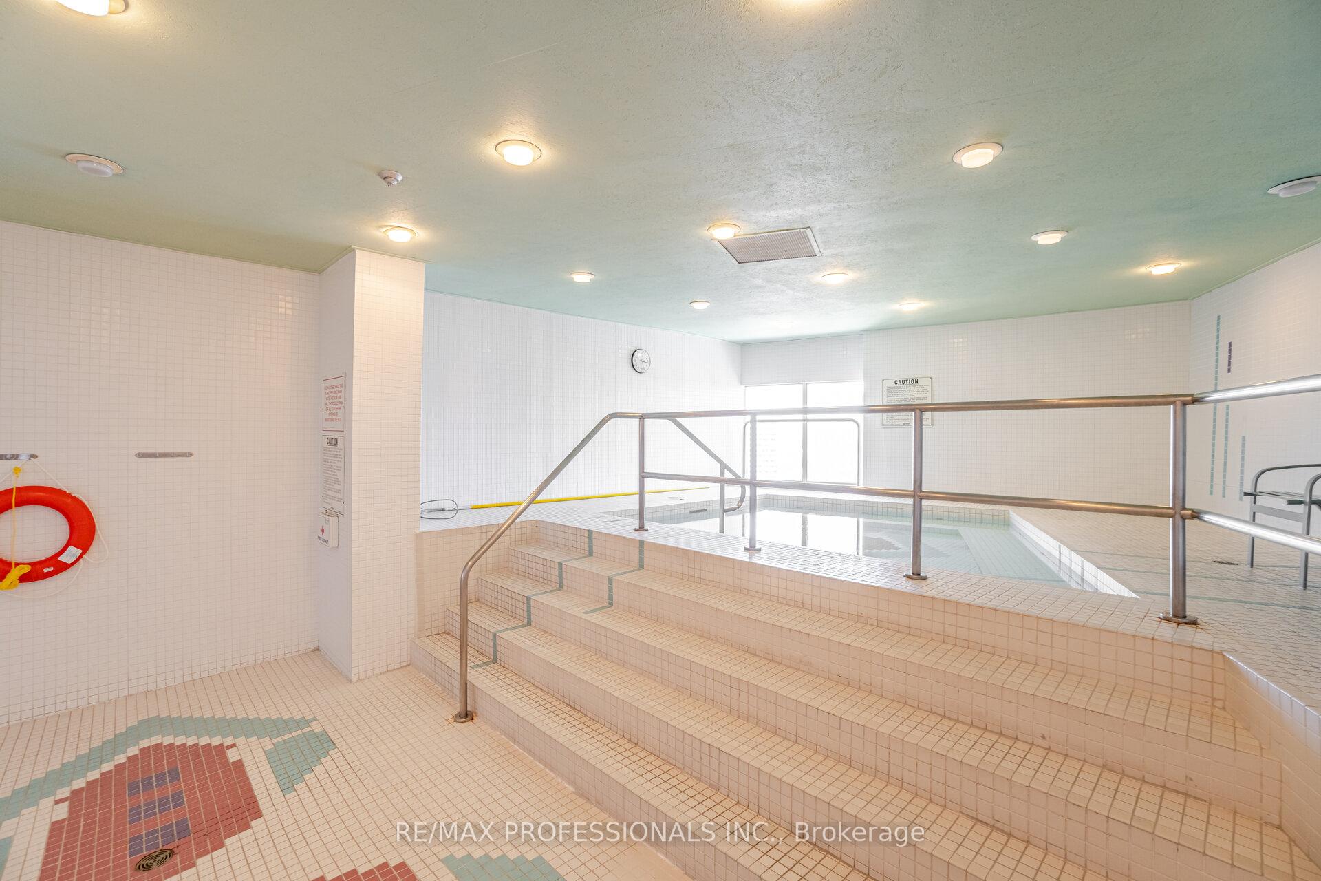 Photo 15 of Unit 2211, 25 The Esplanade, Toronto, Waterfront Communities — HOMEH