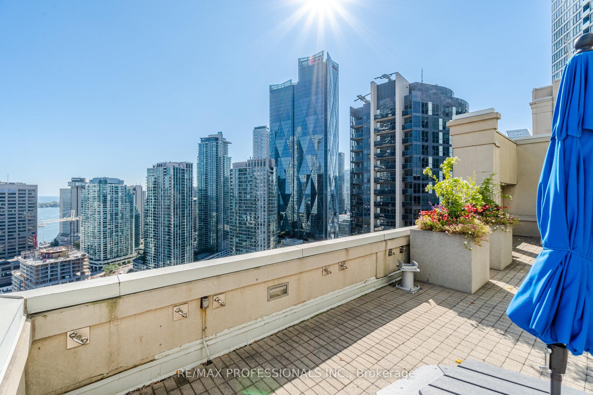 Photo 34 of Unit 2211, 25 The Esplanade, Toronto, Waterfront Communities — HOMEH