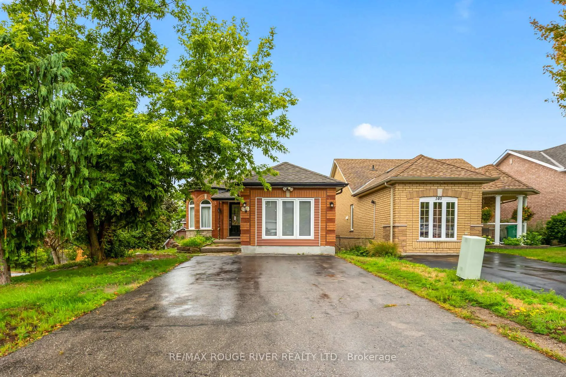 Photo 2 of 136 Haden Avenue, Peterborough, Northcrest Ward 5 — HOMEH