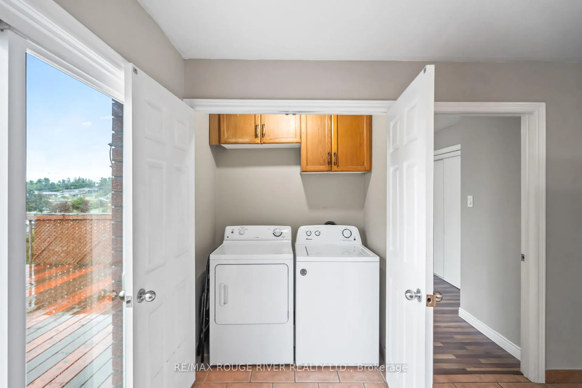 Photo 14 of 136 Haden Avenue, Peterborough, Northcrest Ward 5 — HOMEH
