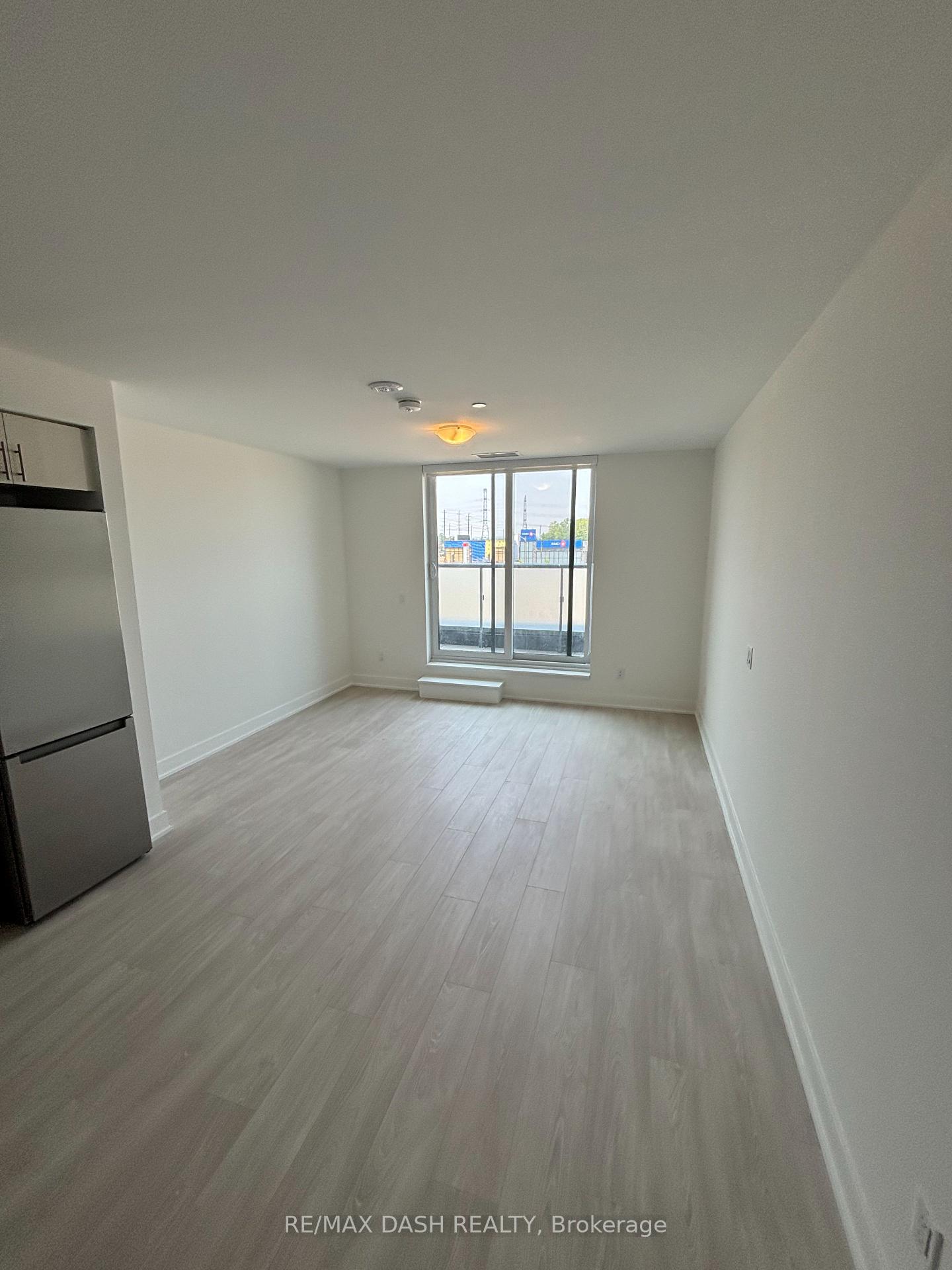 Photo 4 of Unit 347, 2425 Simcoe Street N, Oshawa, Windfields — HOMEH