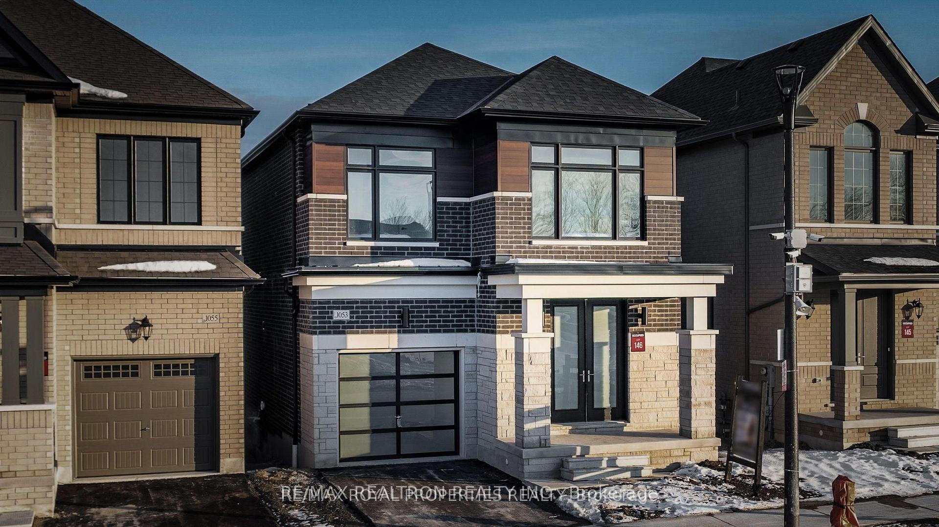 Front of 1053 Zircon Manor