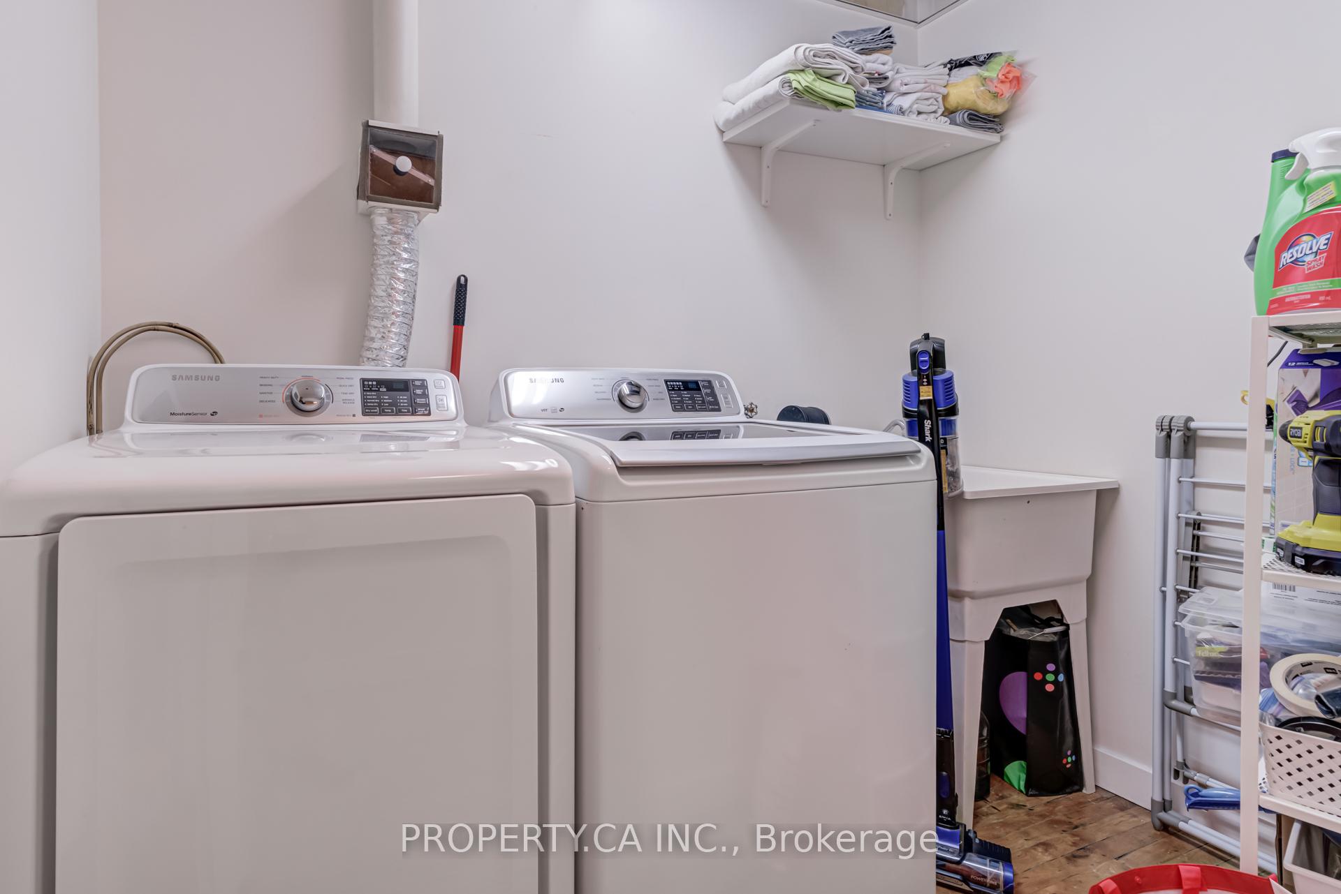 Photo 11 of Unit 401, 90 Sherbourne Street, Toronto, Moss Park — HOMEH