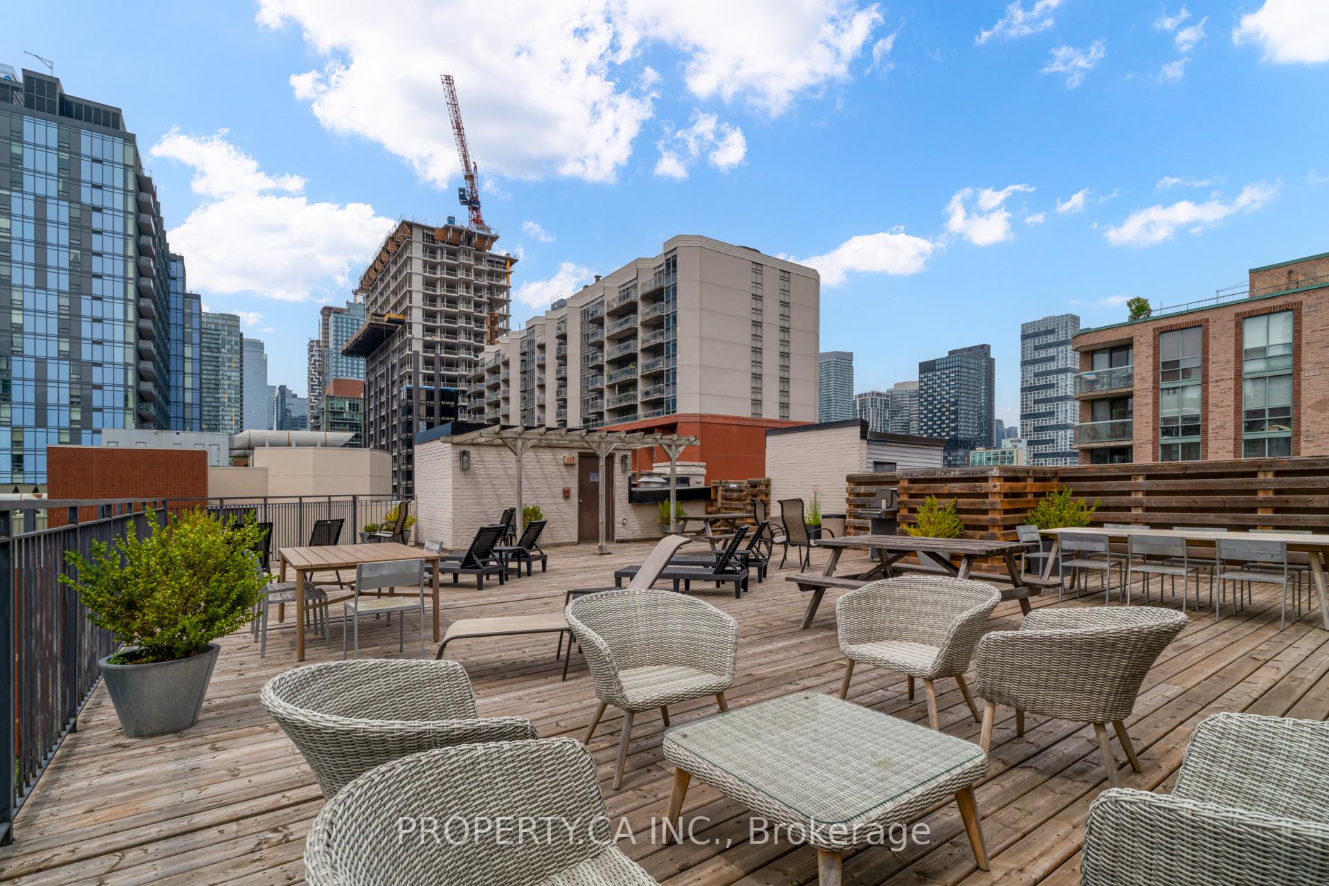 Photo 16 of Unit 401, 90 Sherbourne Street, Toronto, Moss Park — HOMEH