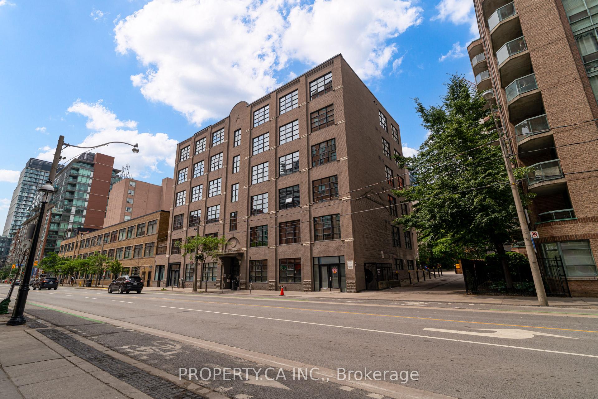 Photo 13 of Unit 401, 90 Sherbourne Street, Toronto, Moss Park — HOMEH