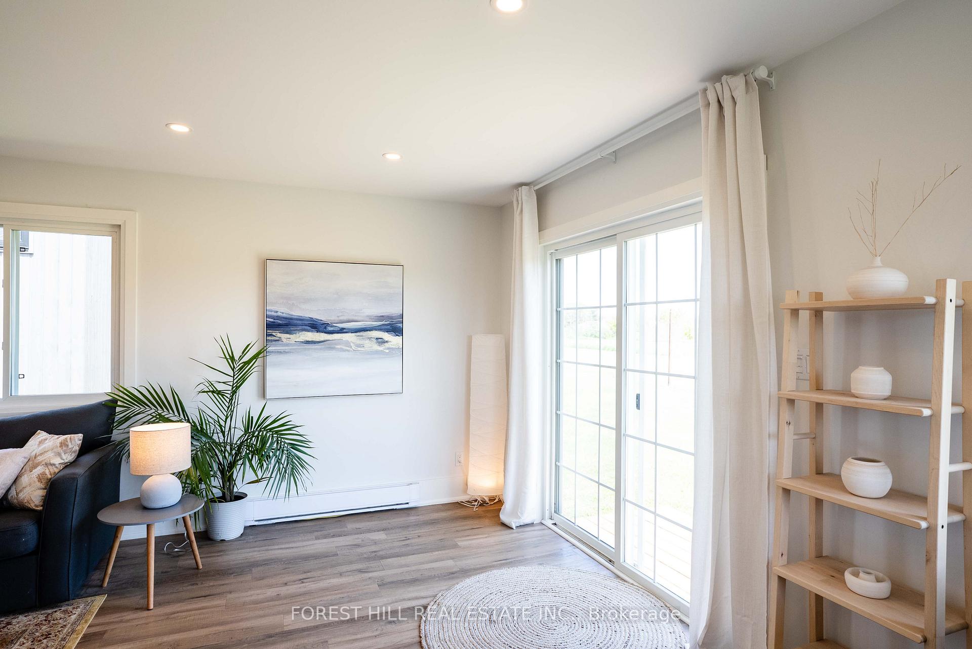 Photo 4 of 590 Bond Road, Prince Edward County, South Marysburg Ward — HOMEH