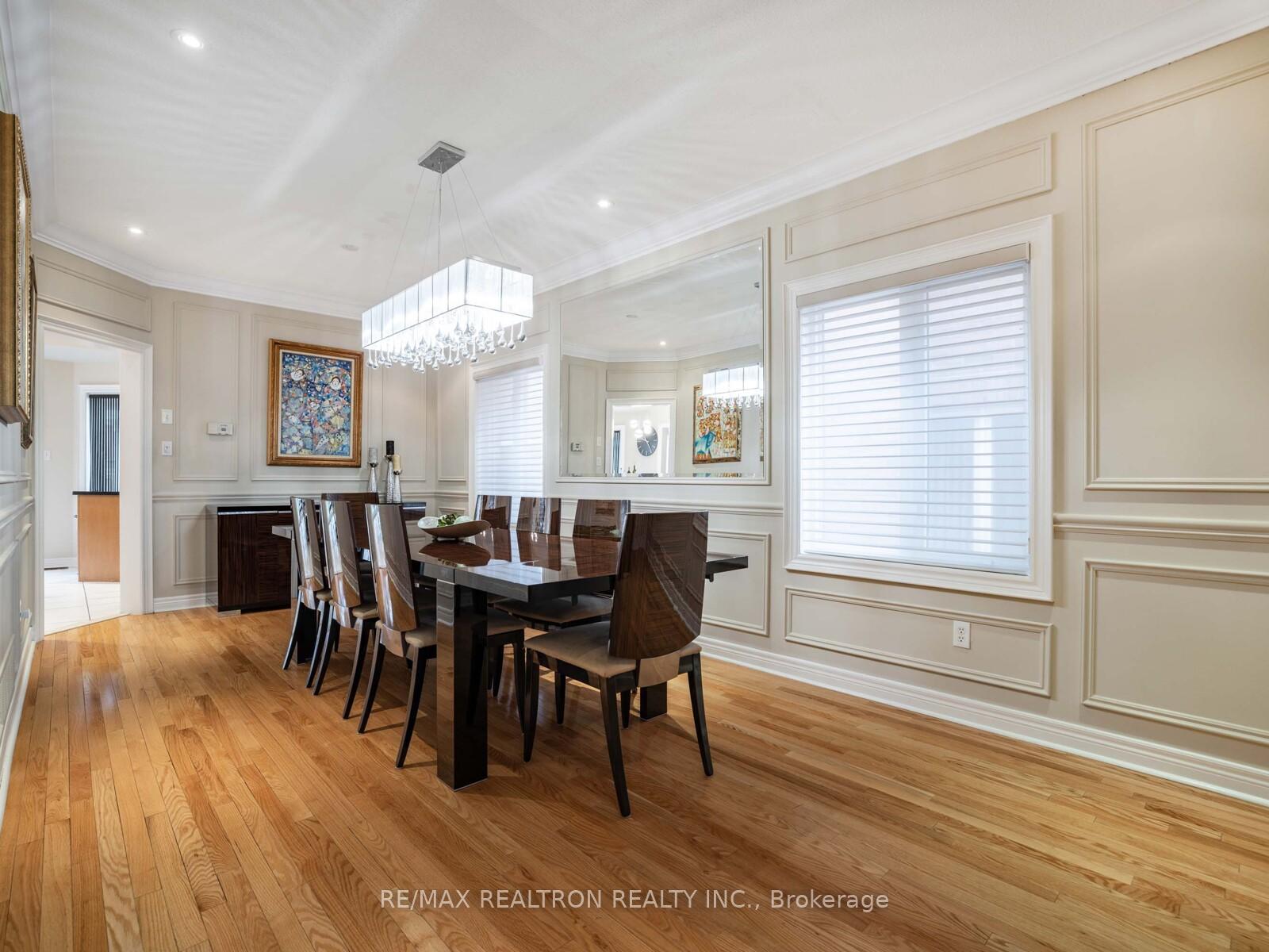 Photo 11 of 54 Daphnia Drive, Vaughan, Patterson — HOMEH