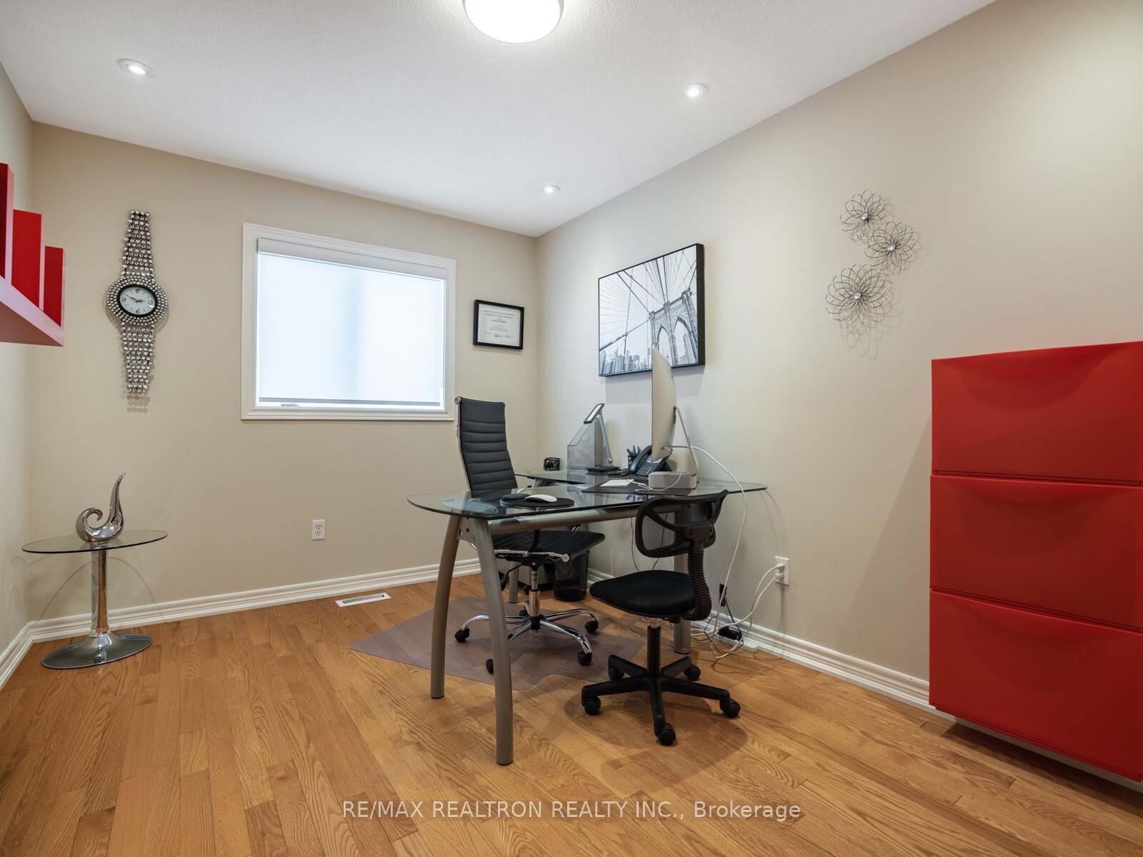 Photo 3 of 54 Daphnia Drive, Vaughan, Patterson — HOMEH