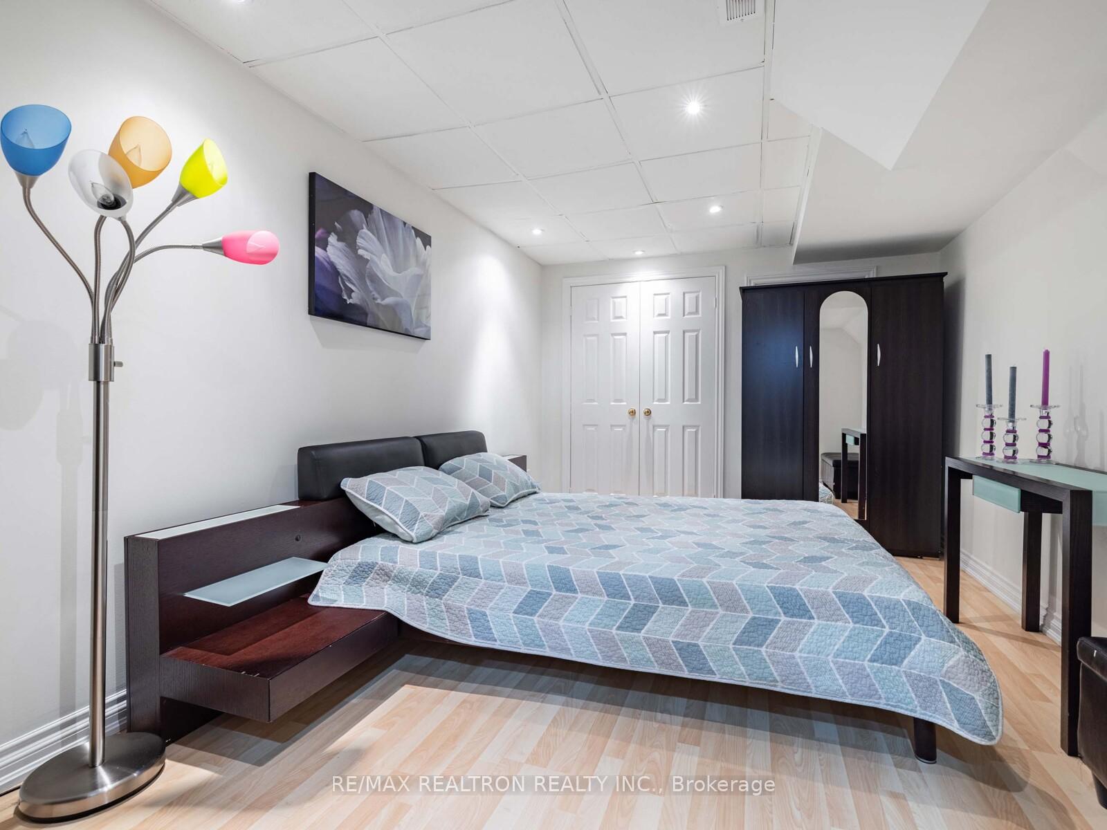 Photo 25 of 54 Daphnia Drive, Vaughan, Patterson — HOMEH