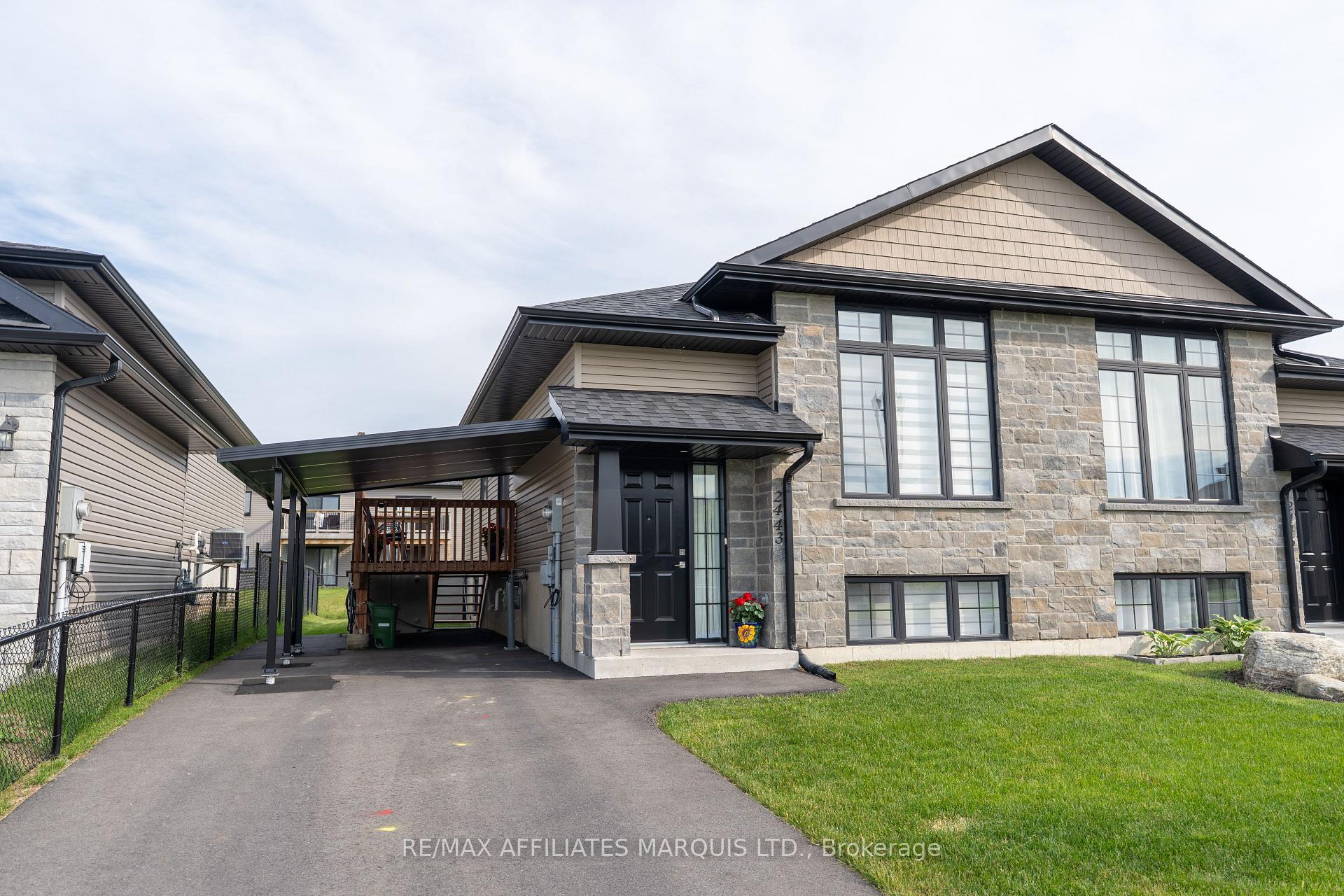Photo 1 of 2443 Watson Crescent, Cornwall — HOMEH