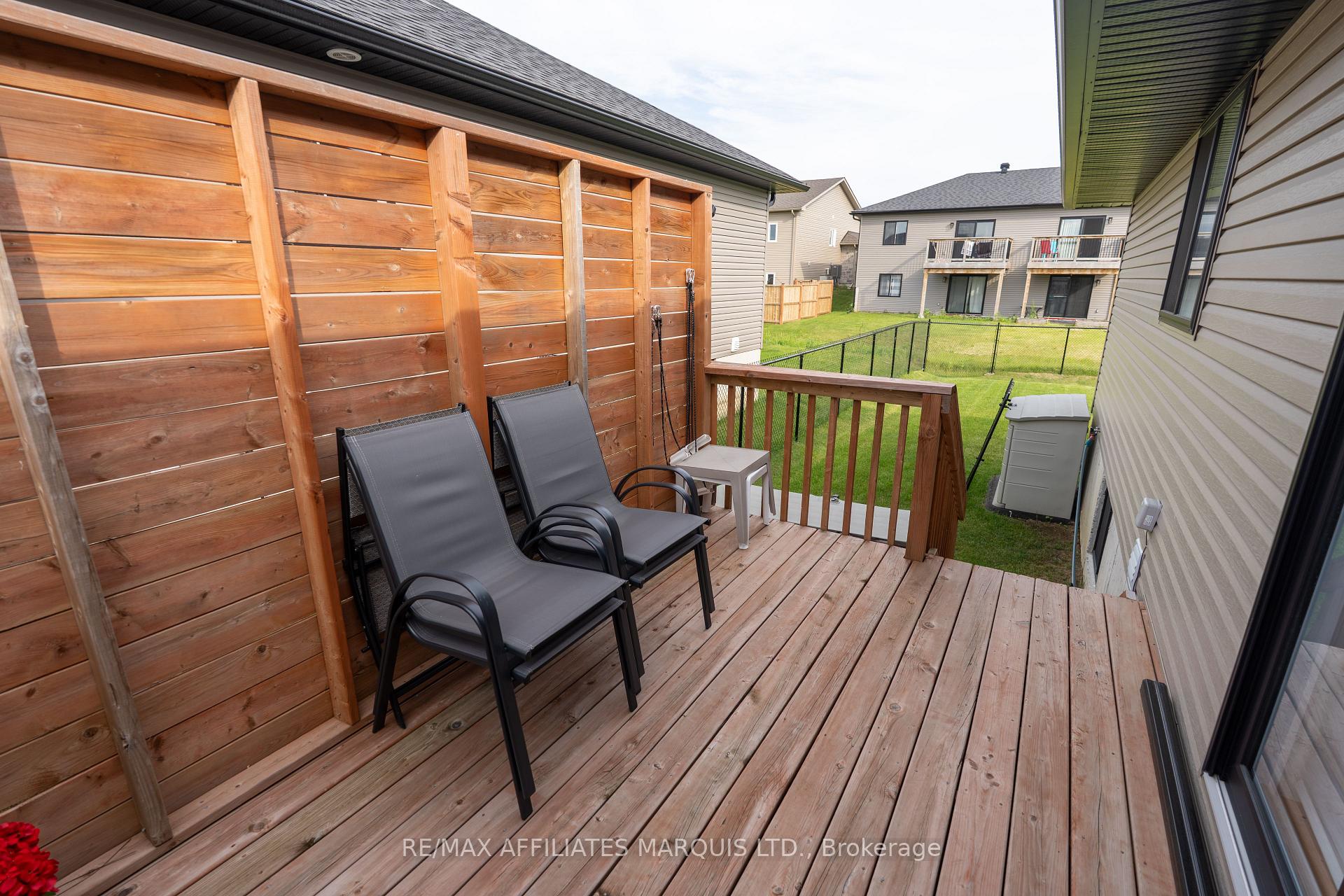 Photo 25 of 2443 Watson Crescent, Cornwall — HOMEH
