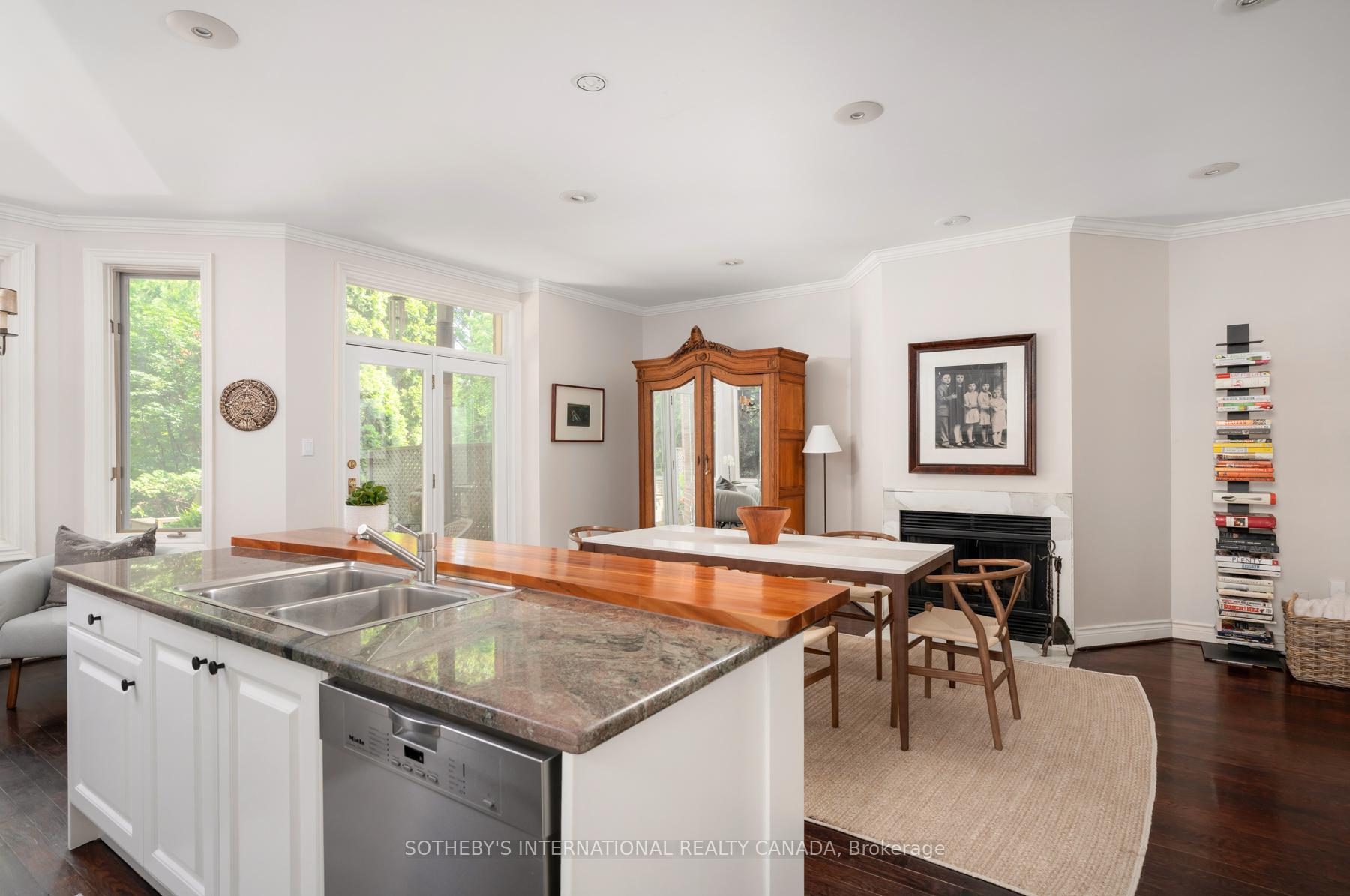 Photo 22 of 112 Sherwood Avenue, Toronto, Mount Pleasant East — HOMEH