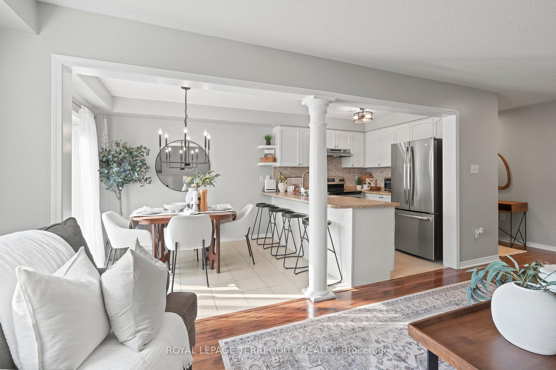 Photo 13 of 164 Swindells Street, Clarington, Bowmanville — HOMEH