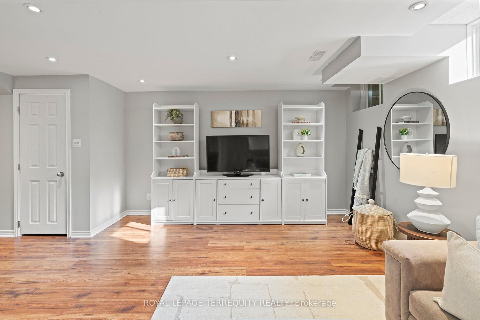 Photo 34 of 164 Swindells Street, Clarington, Bowmanville — HOMEH