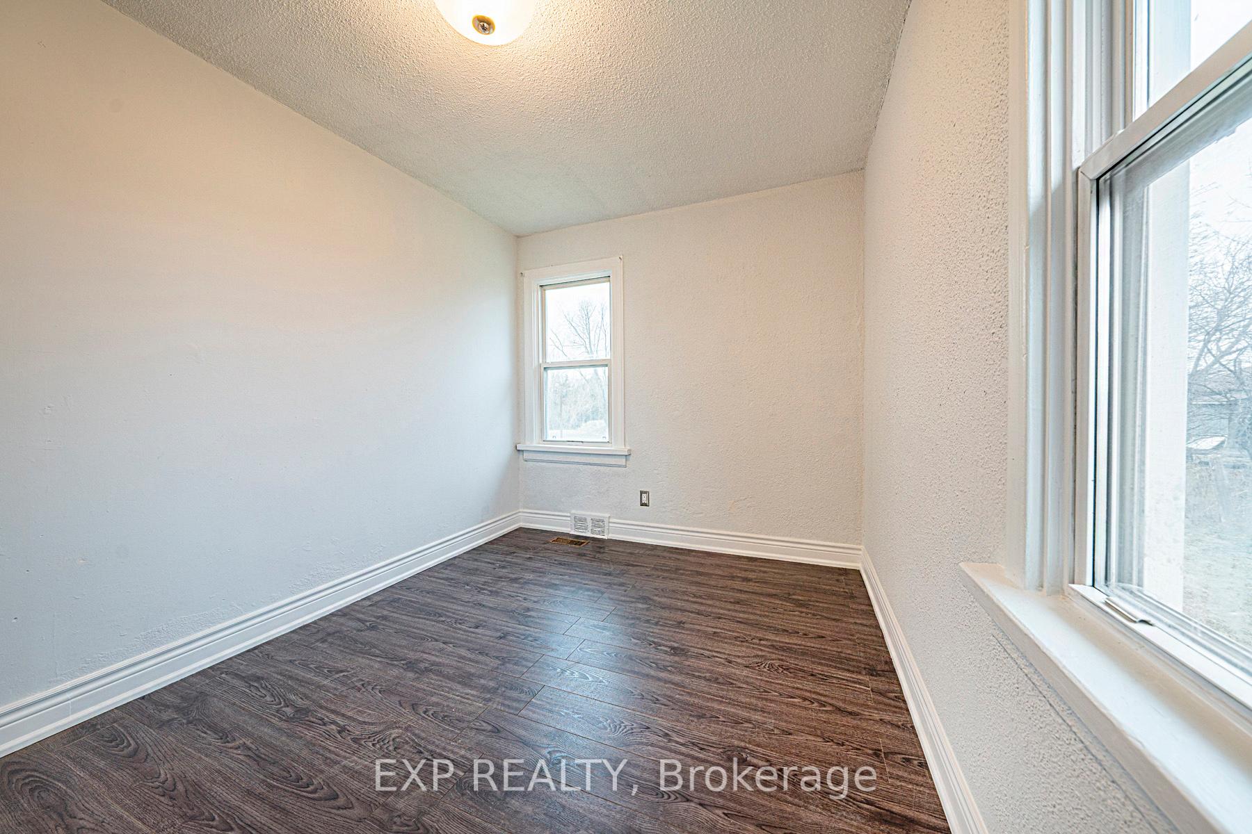 Photo 21 of Unit C, 26102 Highway 48 Road, Georgina, Sutton & Jackson's Point — HOMEH