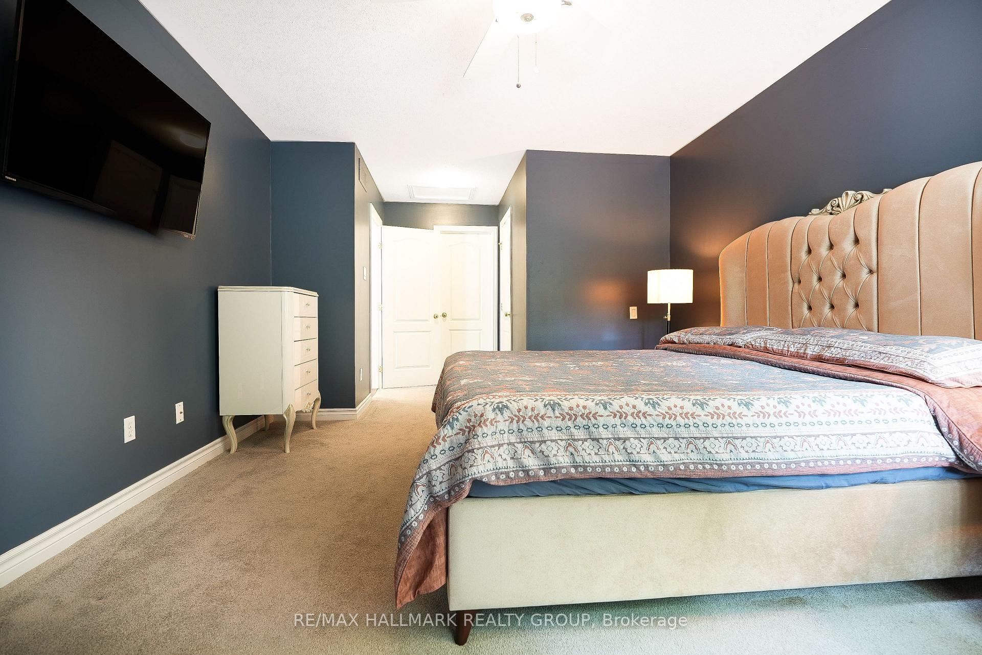 Photo 14 of 26 Fieldcrest Avenue, Ottawa, Barrhaven - Longfields — HOMEH