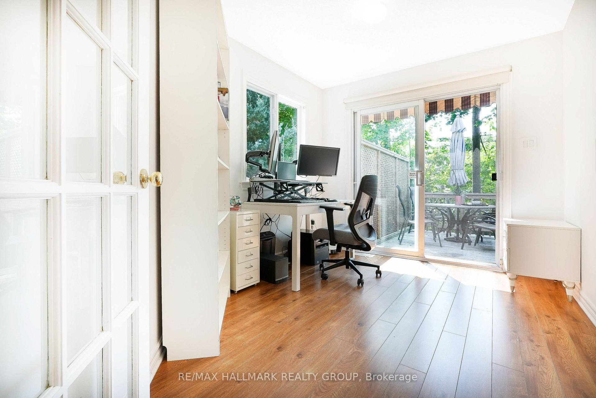 Photo 19 of 26 Fieldcrest Avenue, Ottawa, Barrhaven - Longfields — HOMEH