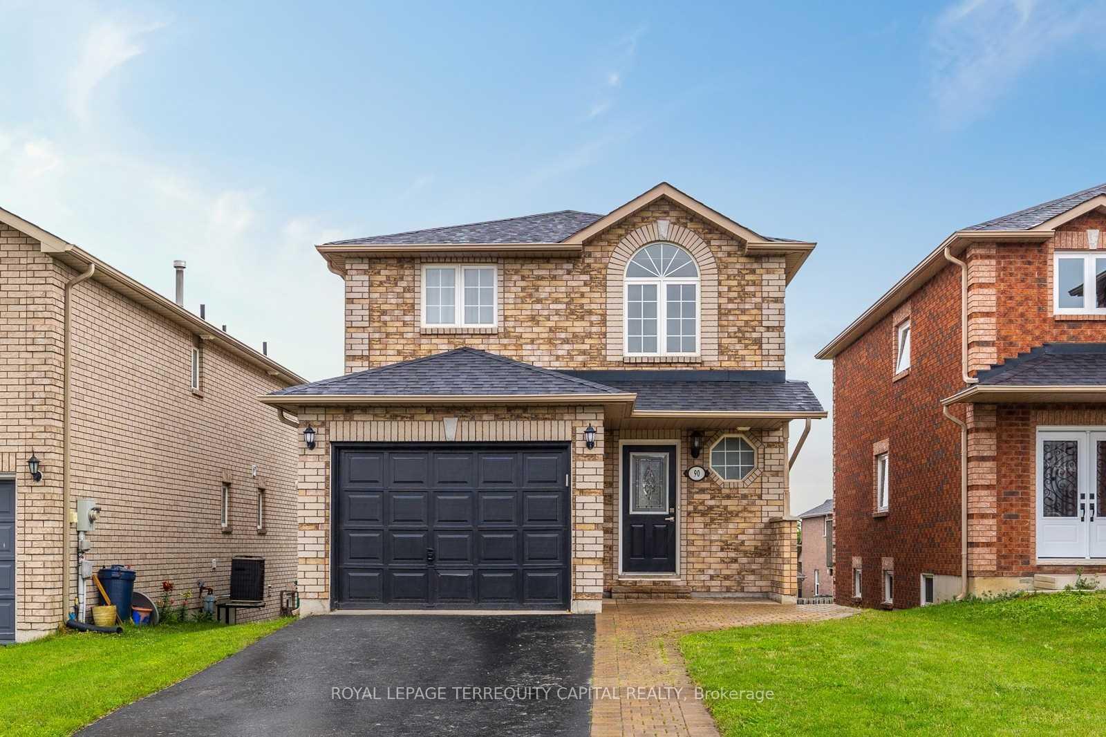 Front of 90 Courtney Crescent