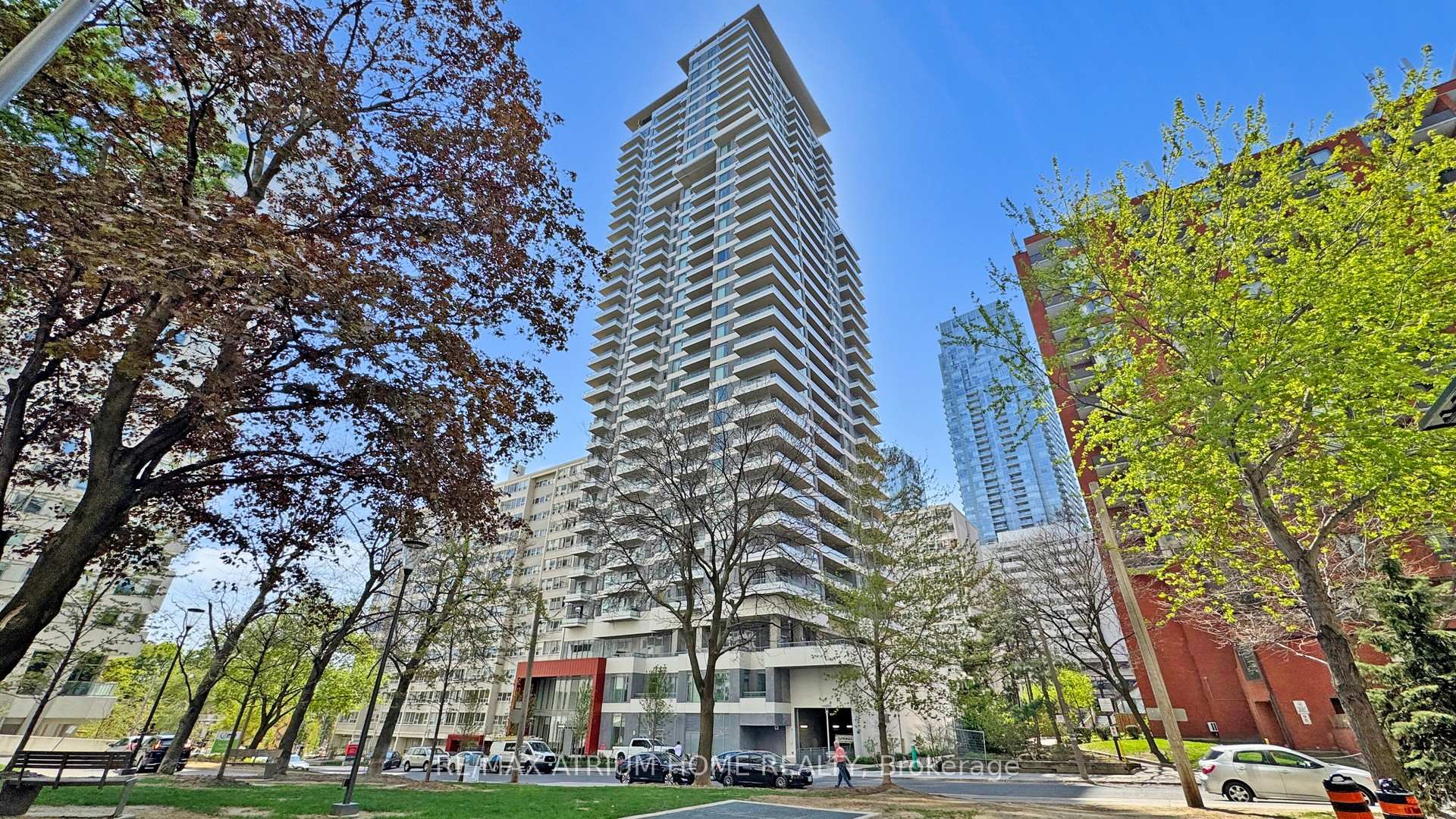 Photo 27 of Unit 3413, 50 Dunfield Avenue, Toronto, Mount Pleasant West — HOMEH