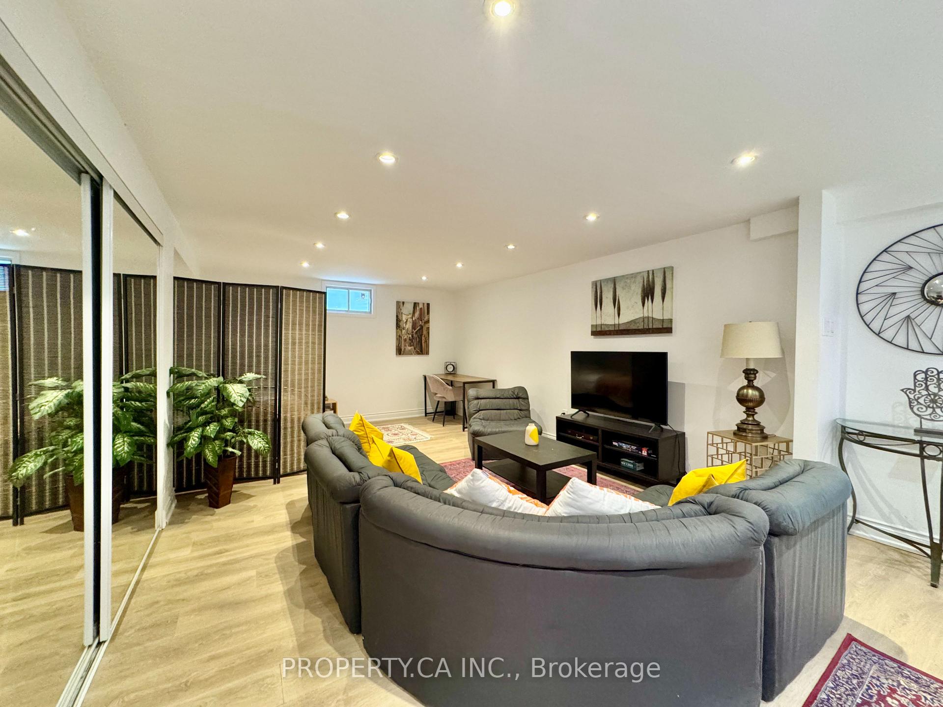 Photo 2 of Unit Lower, 222 Romfield Circuit, Markham, Royal Orchard — HOMEH