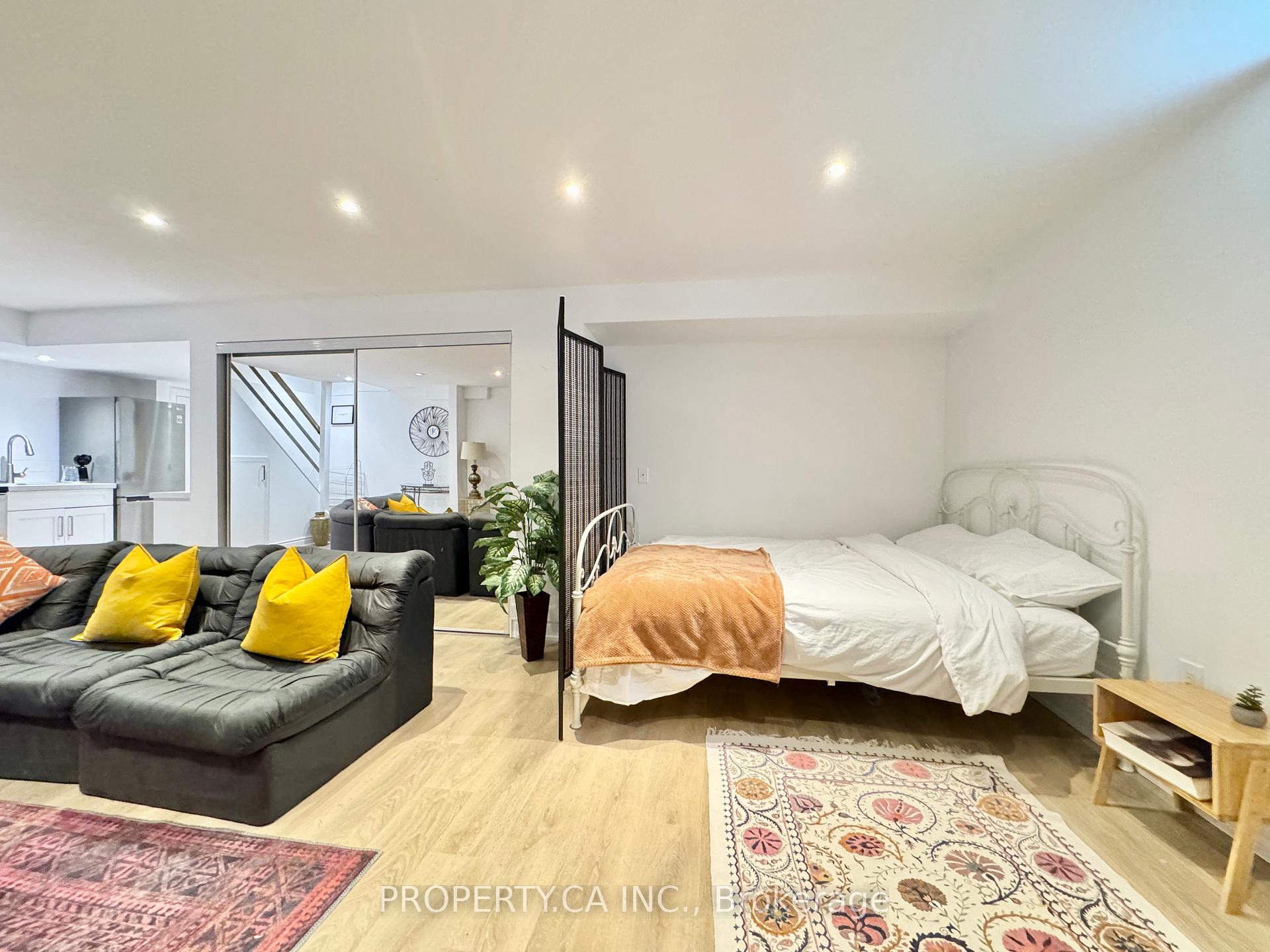 Photo 9 of Unit Lower, 222 Romfield Circuit, Markham, Royal Orchard — HOMEH