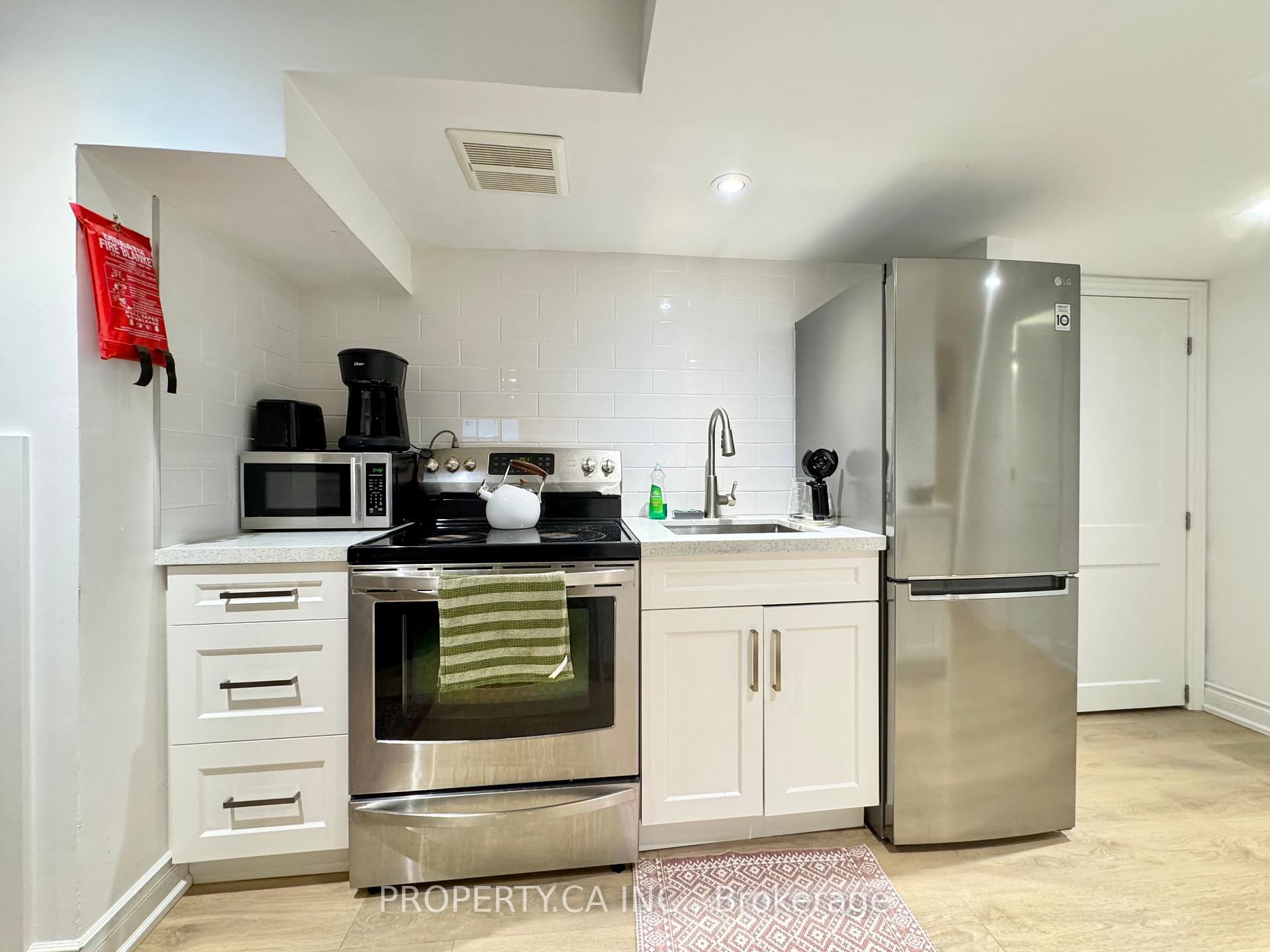 Photo 11 of Unit Lower, 222 Romfield Circuit, Markham, Royal Orchard — HOMEH