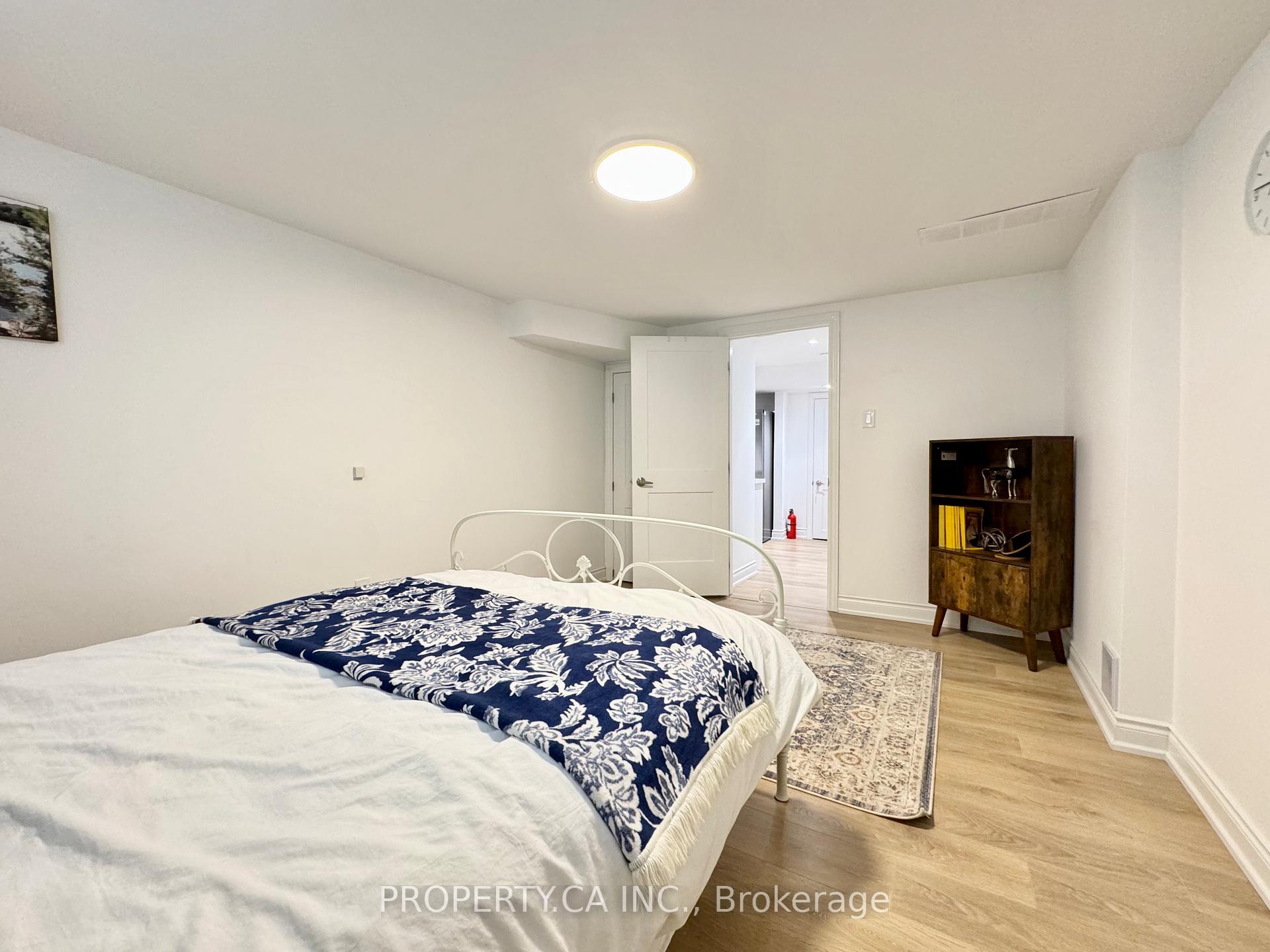 Photo 5 of Unit Lower, 222 Romfield Circuit, Markham, Royal Orchard — HOMEH