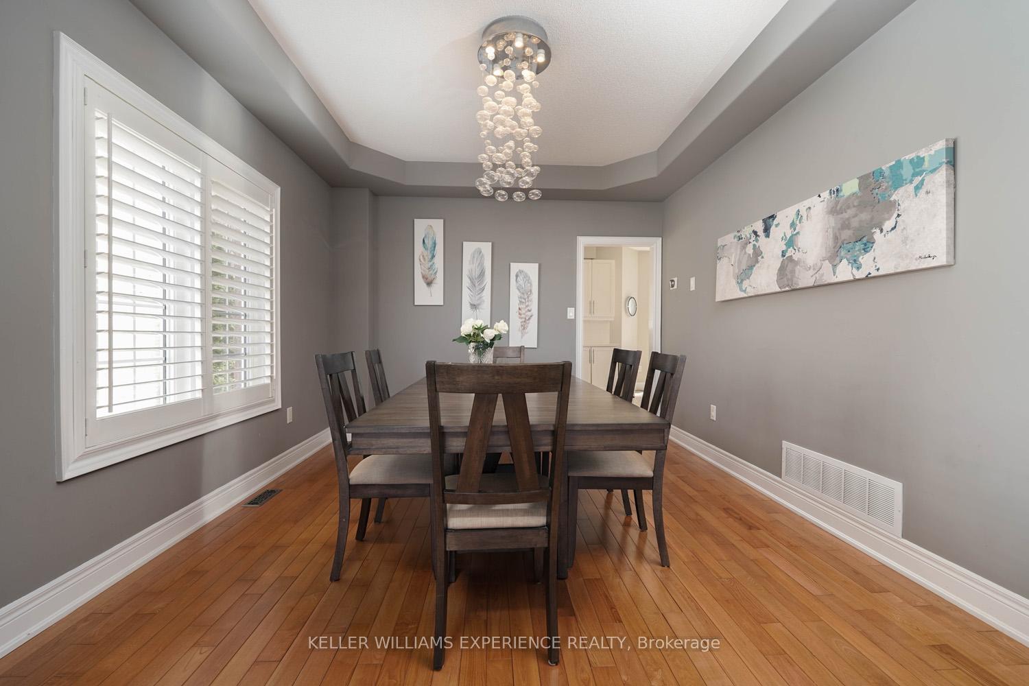 Photo 4 of 27 Willow fern Drive, Barrie, Ardagh — HOMEH