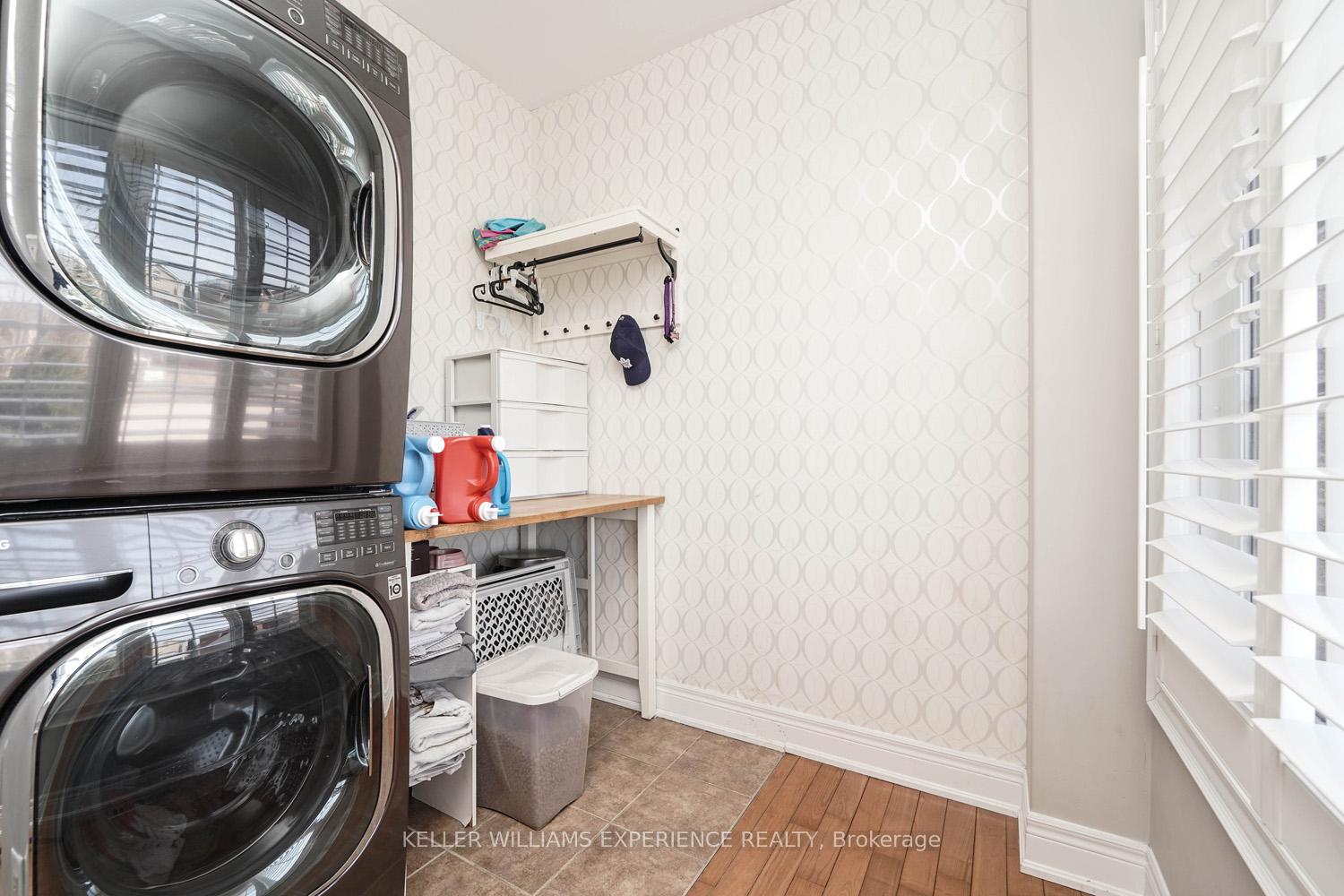 Photo 20 of 27 Willow fern Drive, Barrie, Ardagh — HOMEH